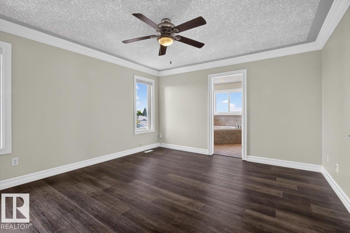 2836 34a Avenue, Edmonton, AB, T6T 1Y8 - 37