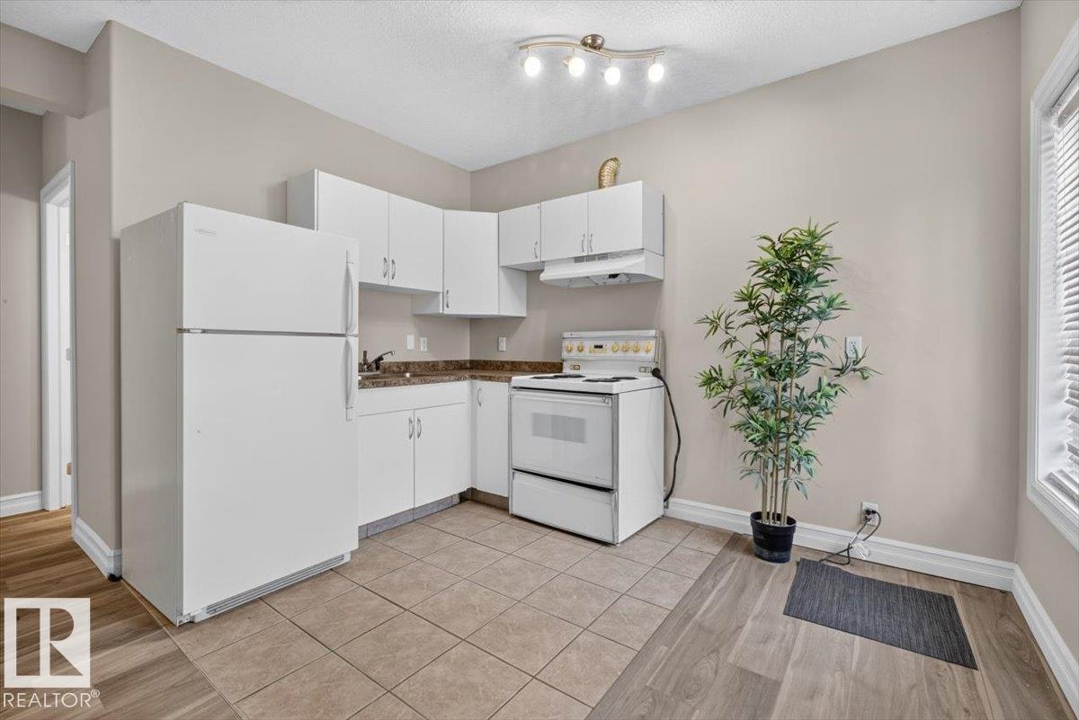2836 34a Avenue, Edmonton, AB, T6T 1Y8 - 55
