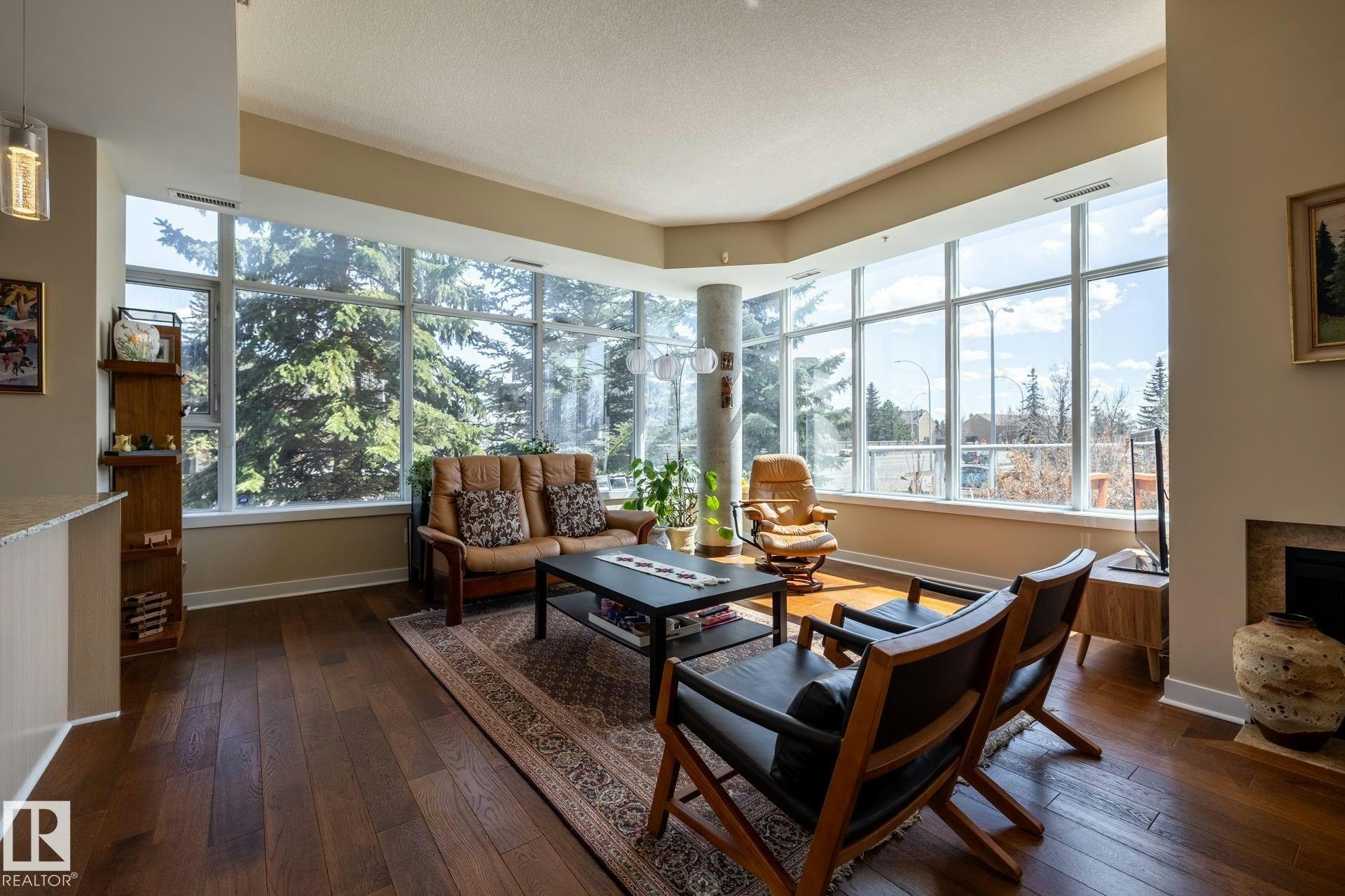 S113-2504 109 Street, Edmonton, AB, T6T 2H3