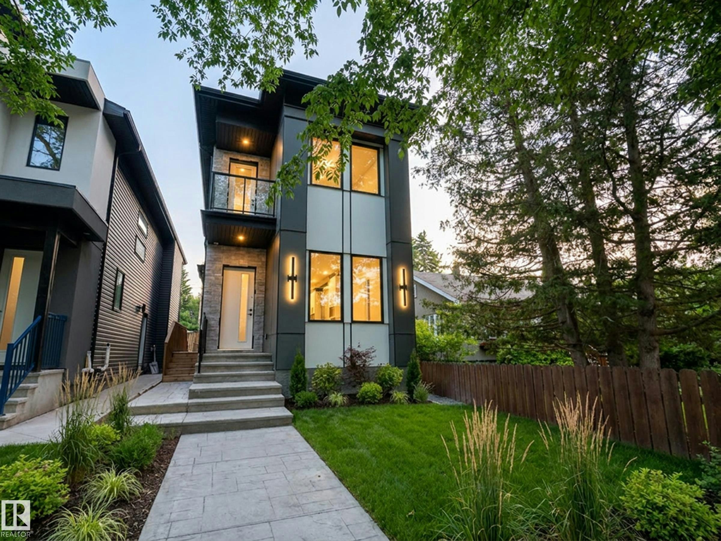 11230 125 Street, Edmonton, AB, T5M 0M5