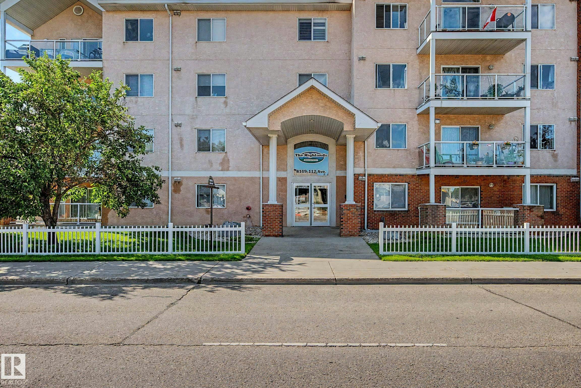 203-8119 112 Avenue, Edmonton, AB, T5B 0G1