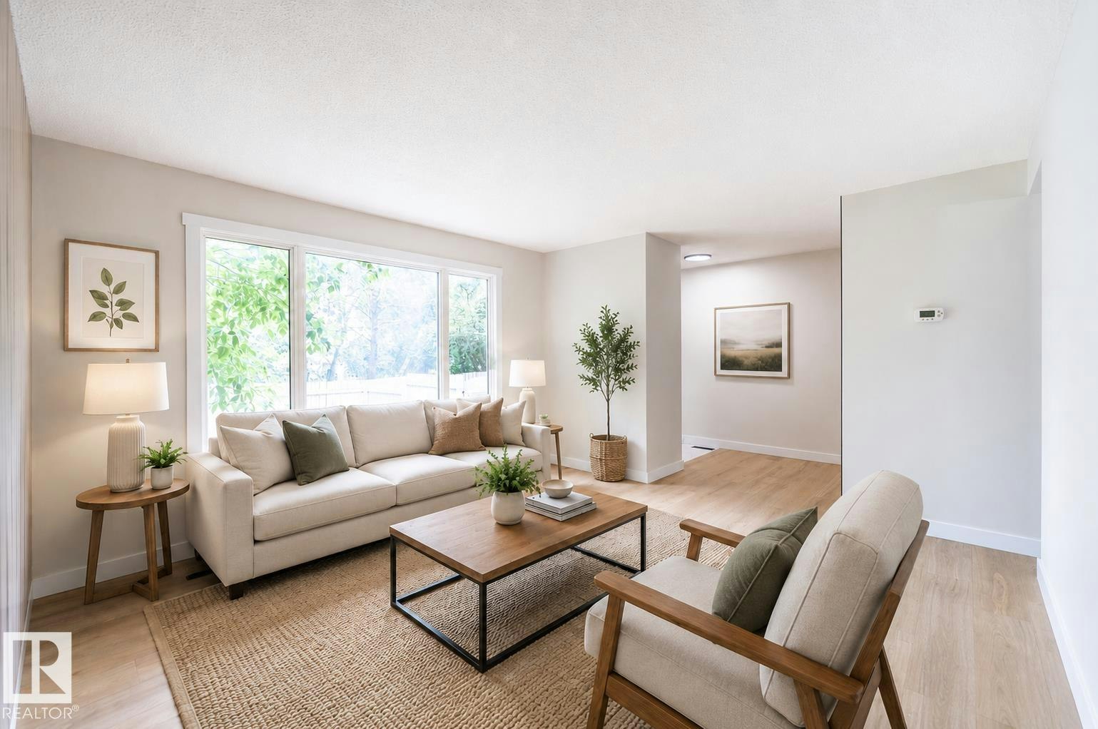 14 Amberly Court, Edmonton, AB, T5A 2H9