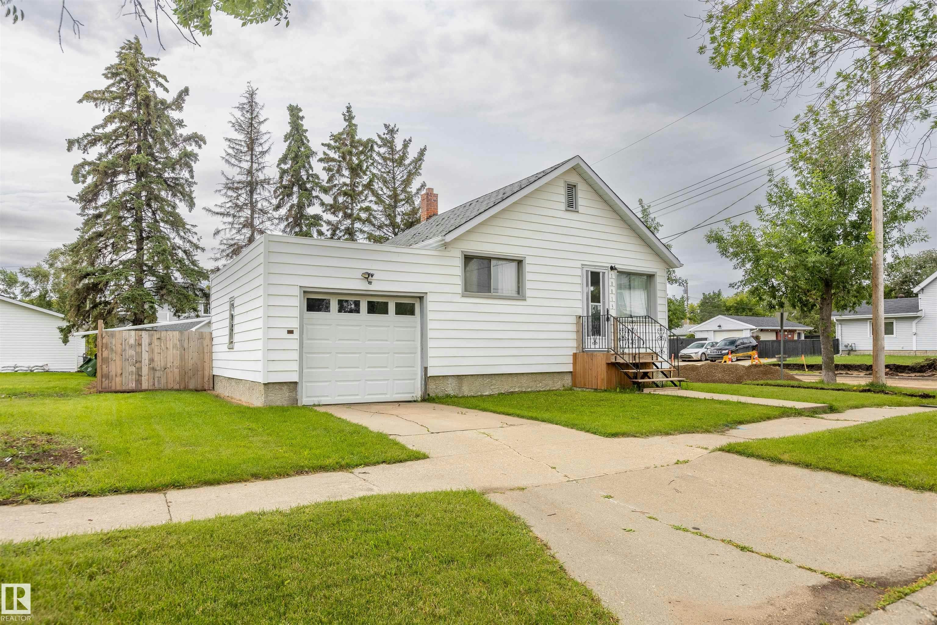 10013 98 Avenue, Morinville, AB, T8R 1G3