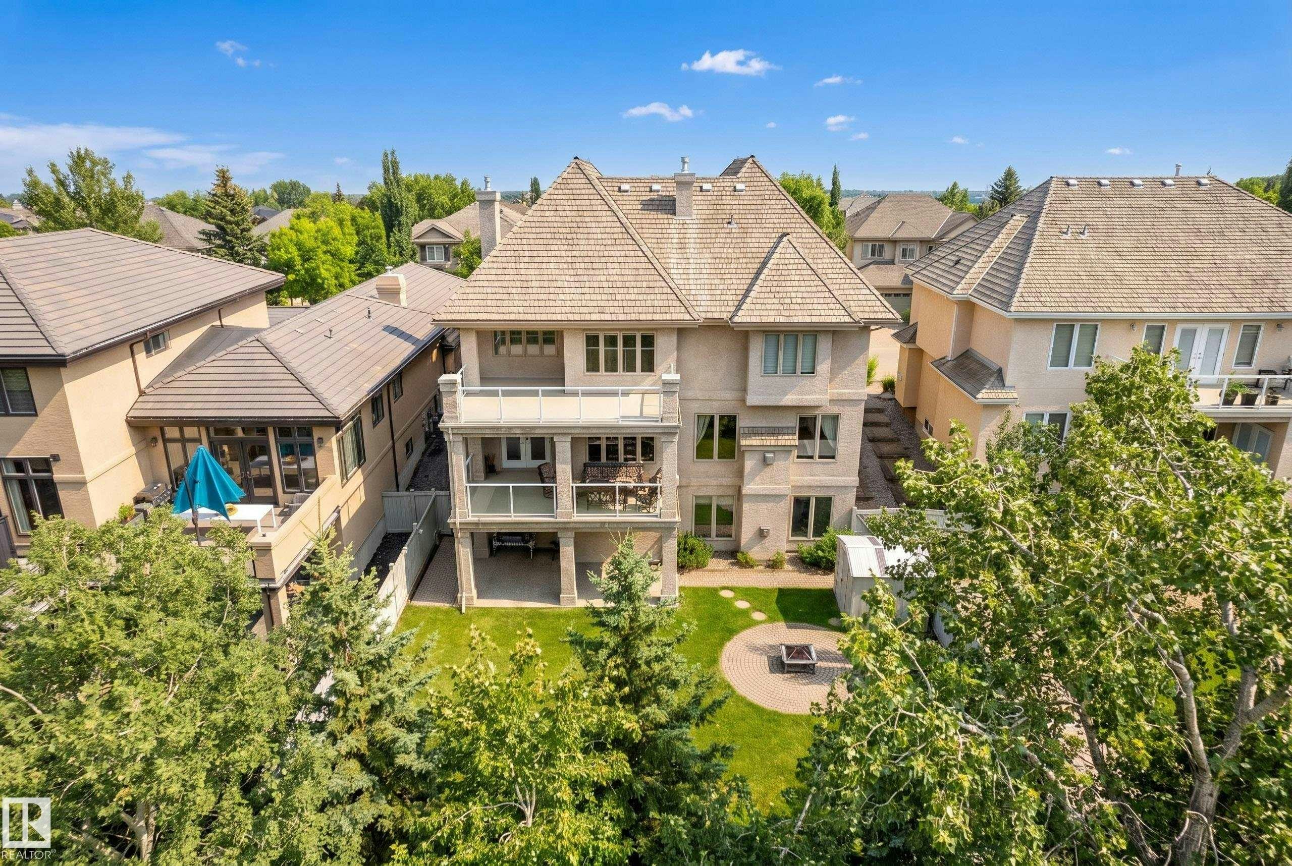 322 Caldwell Close, Edmonton, AB, T6M 2W9
