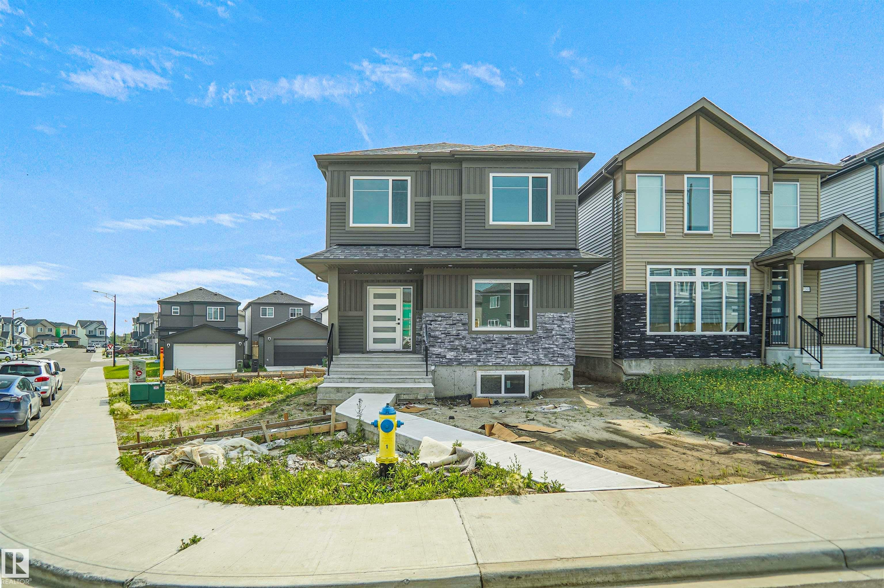 17040 47 Street, Edmonton, AB, T5Y 3A6