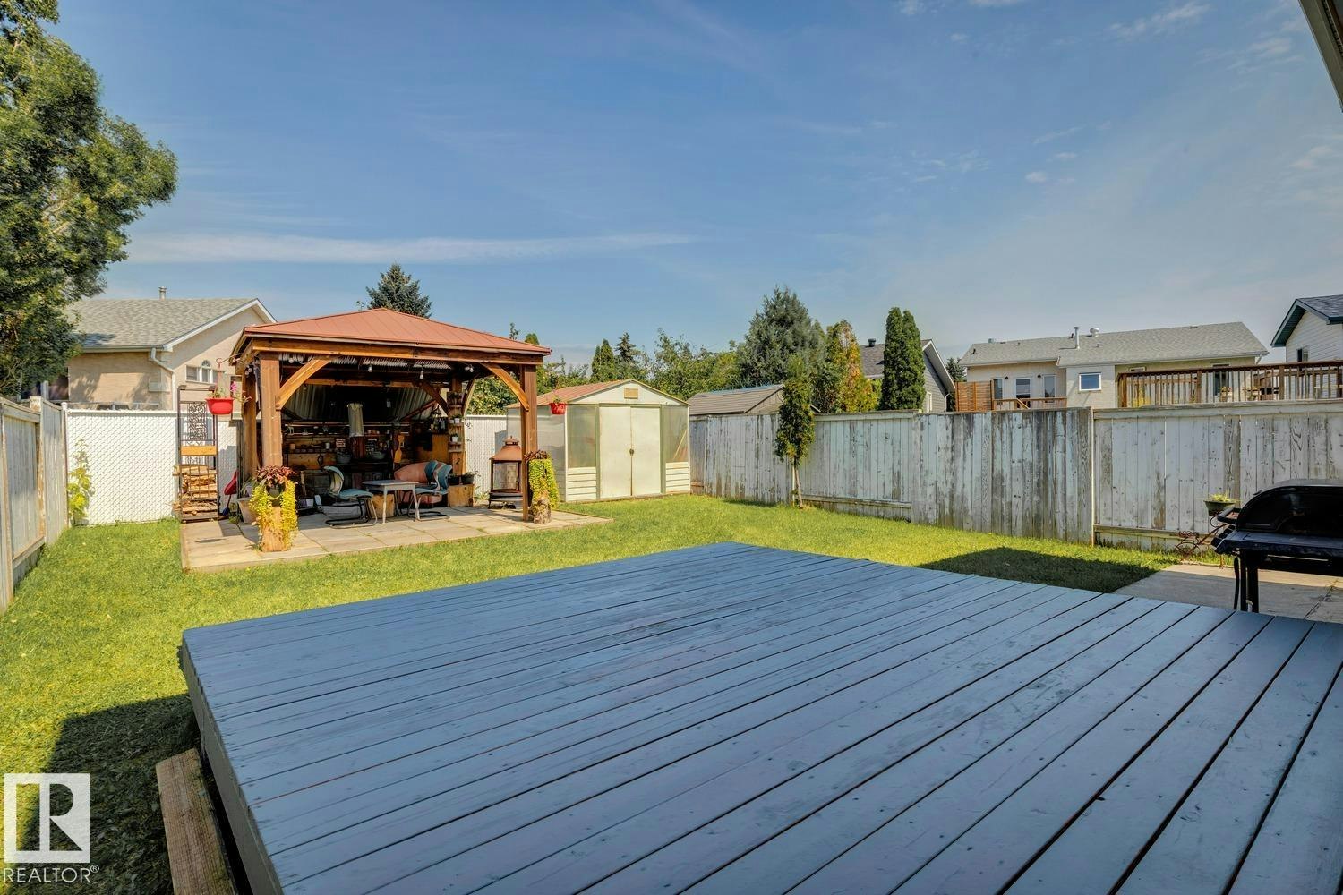 7912 154 Avenue, Edmonton, AB, T5Z 2Z2 - 29