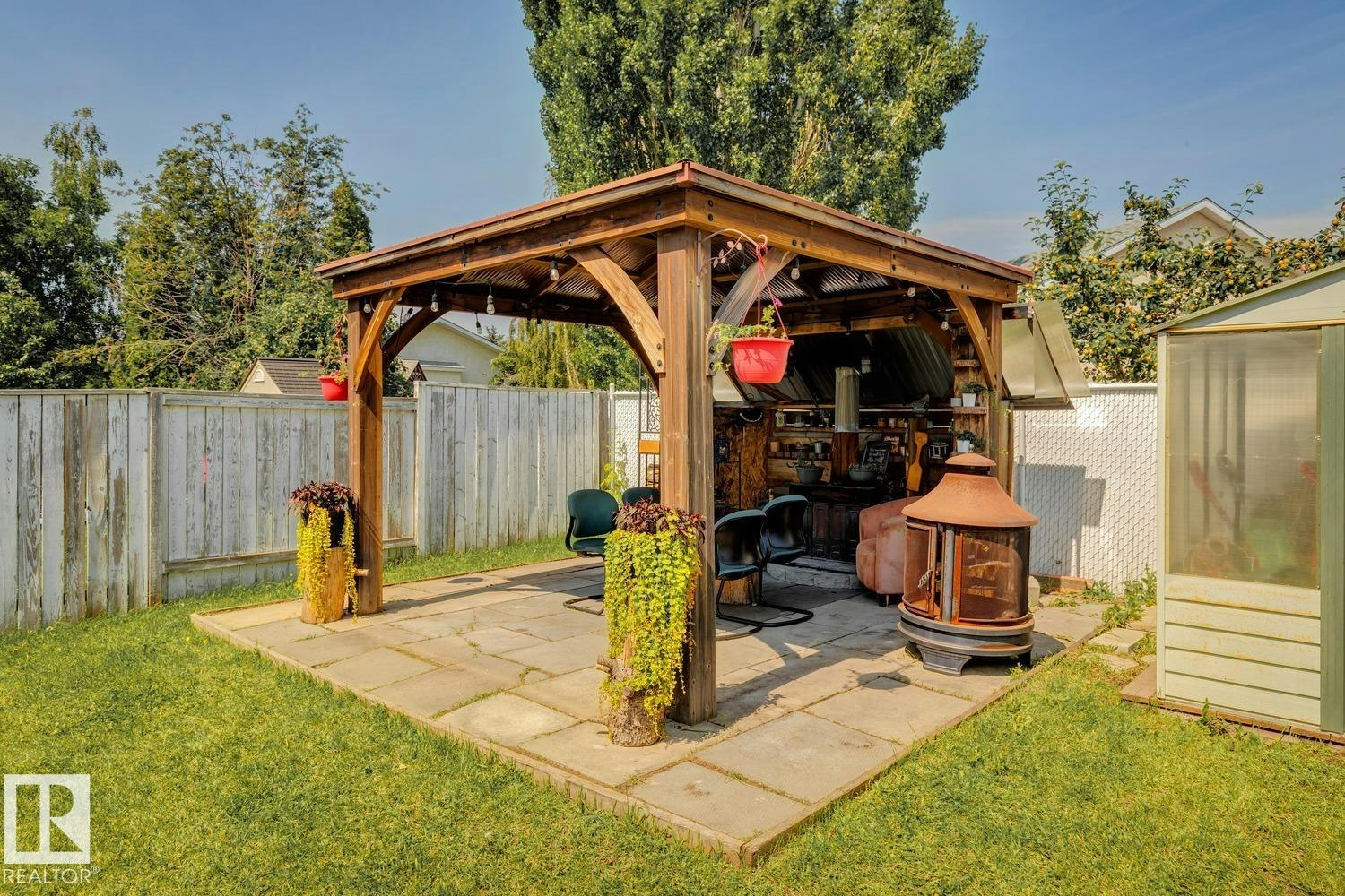 7912 154 Avenue, Edmonton, AB, T5Z 2Z2 - 33