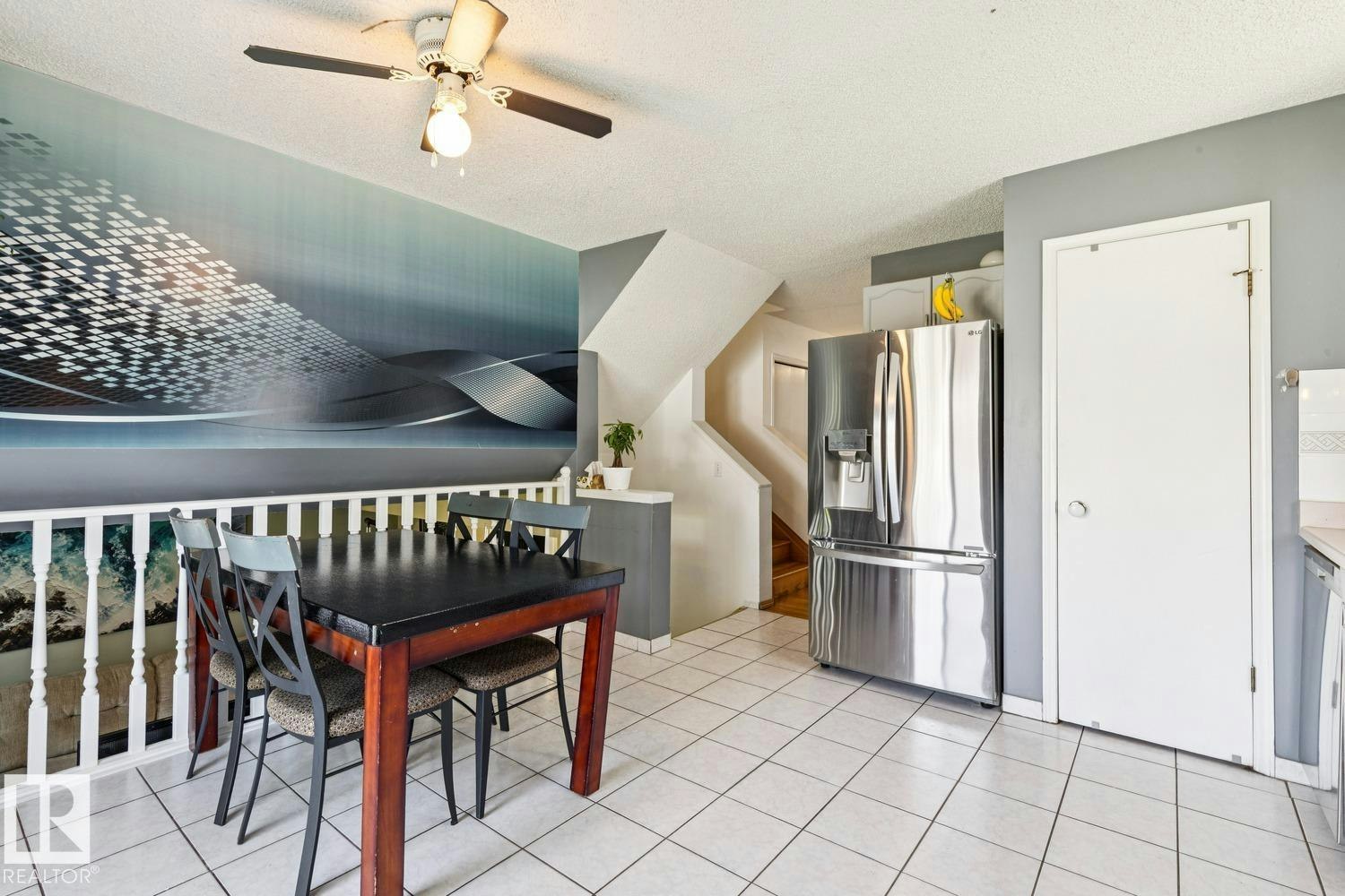 7912 154 Avenue, Edmonton, AB, T5Z 2Z2 - 10
