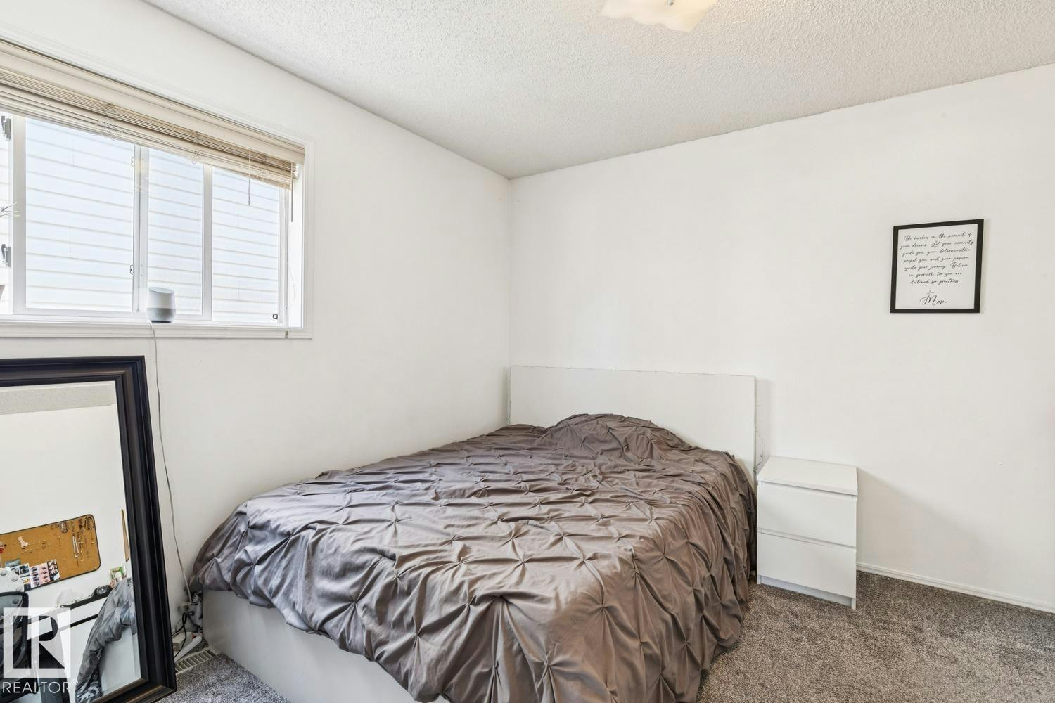 7912 154 Avenue, Edmonton, AB, T5Z 2Z2 - 23