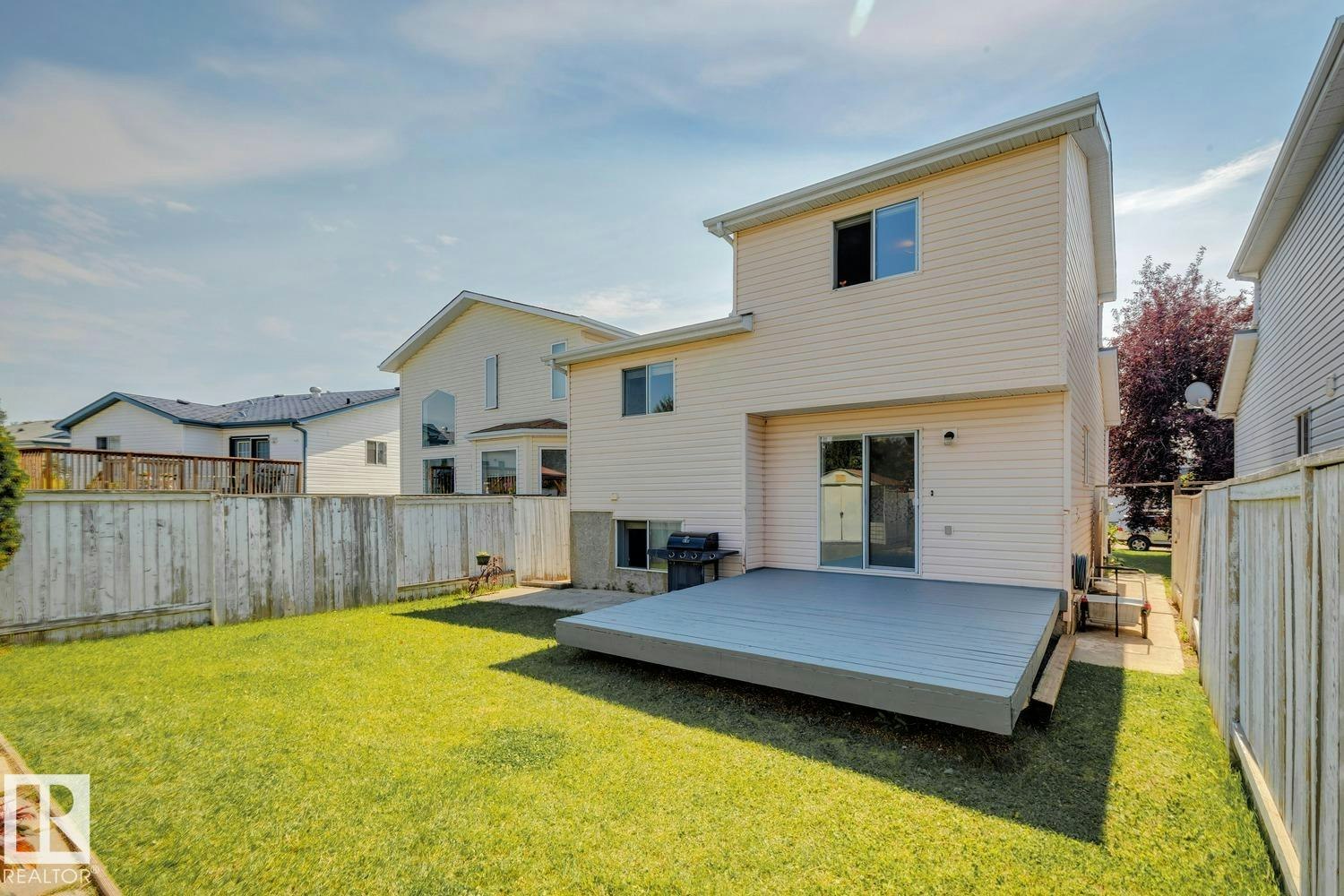 7912 154 Avenue, Edmonton, AB, T5Z 2Z2 - 26