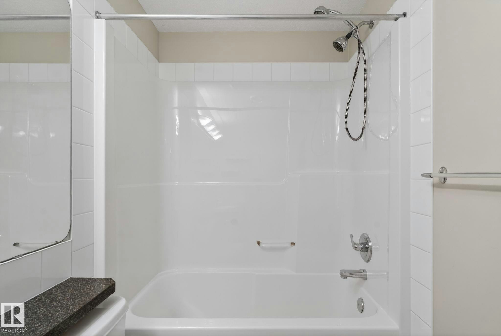 96 Dalquist Bay, Leduc, AB, T9E 0J7 - 35