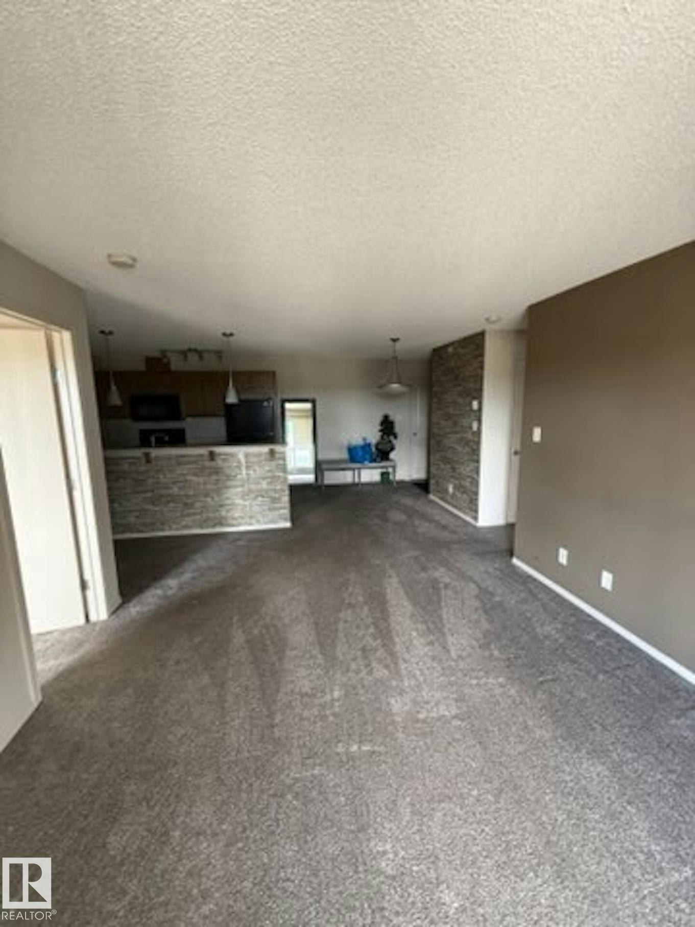 421-1180 Hyndman Road, Edmonton, AB, T5A 0P8 - 14