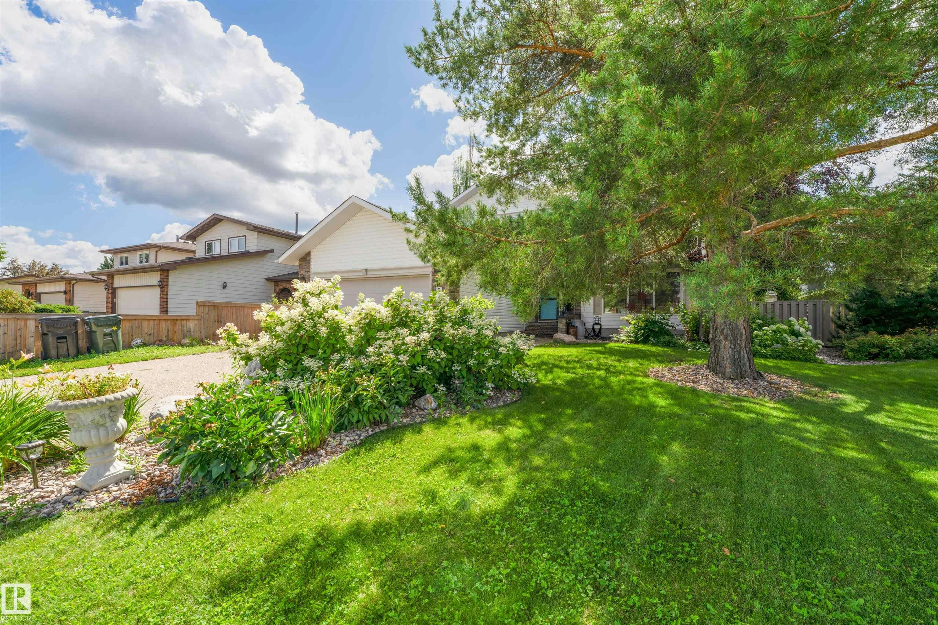 79 Woodstock Drive, Rural Strathcona County, AB, T8A 4C2
