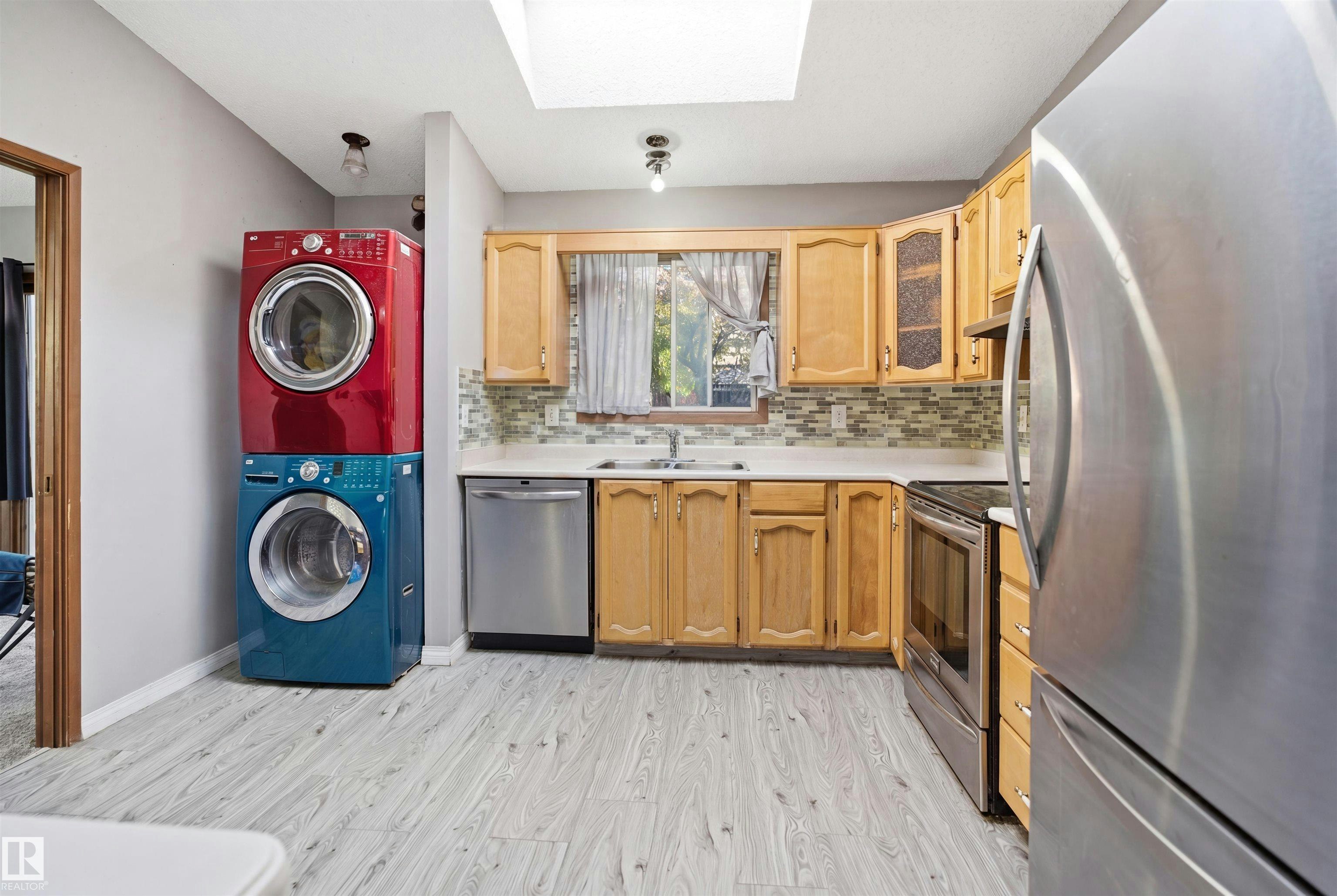 2107 40 Street, Edmonton, AB, T6L 4E9 - 6