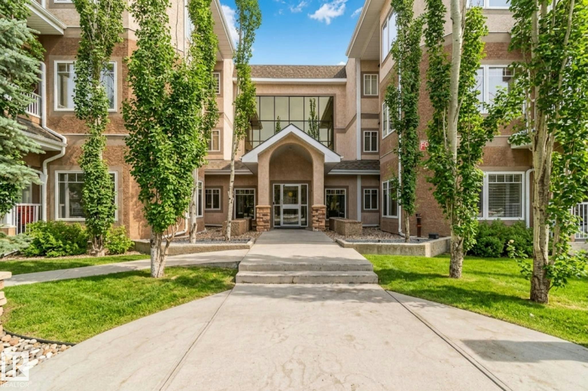 120-8931 156 Street, Edmonton, AB, T5R 1Y6