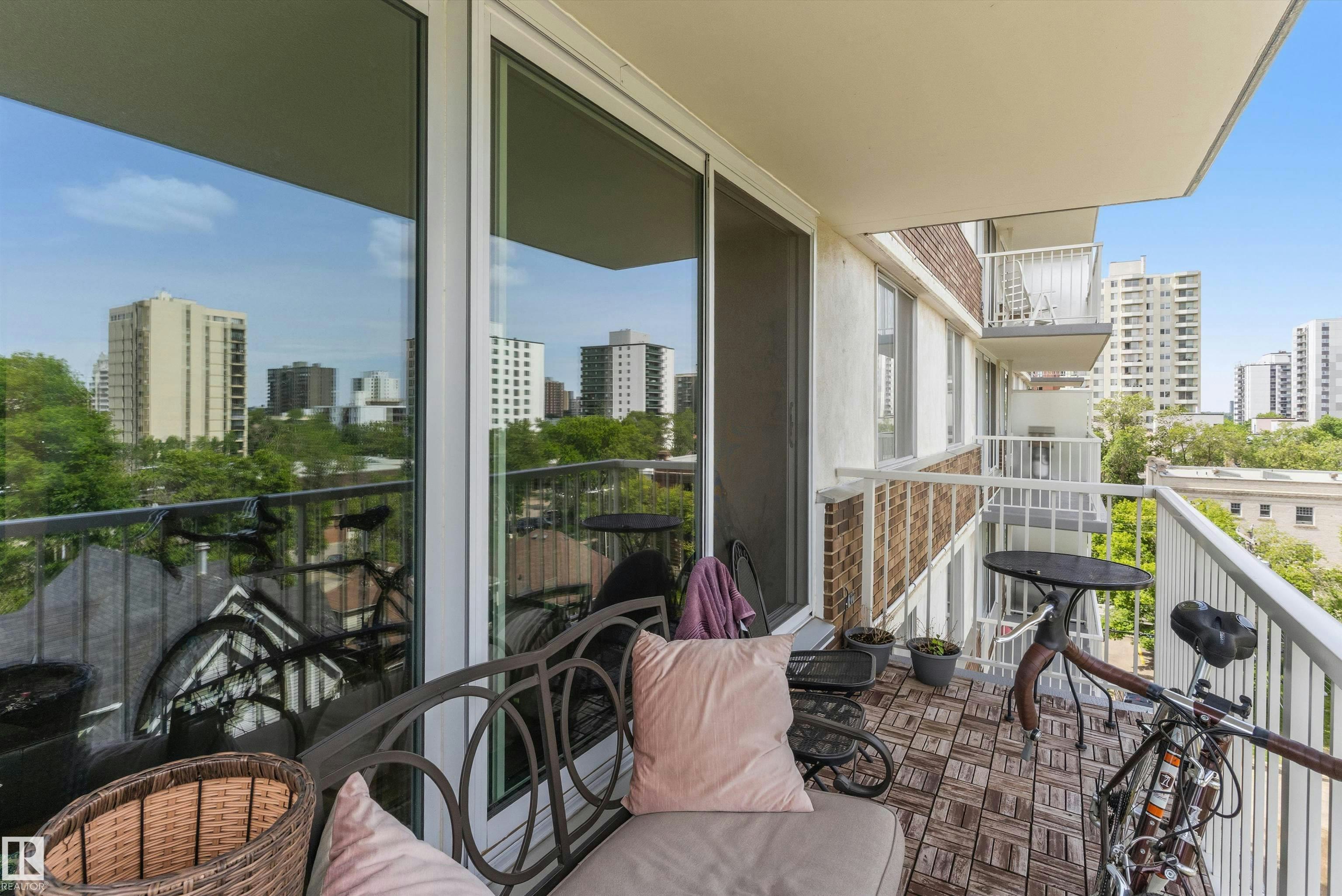 706-9930 113 Street, Edmonton, AB, T5K 1N6 - 19