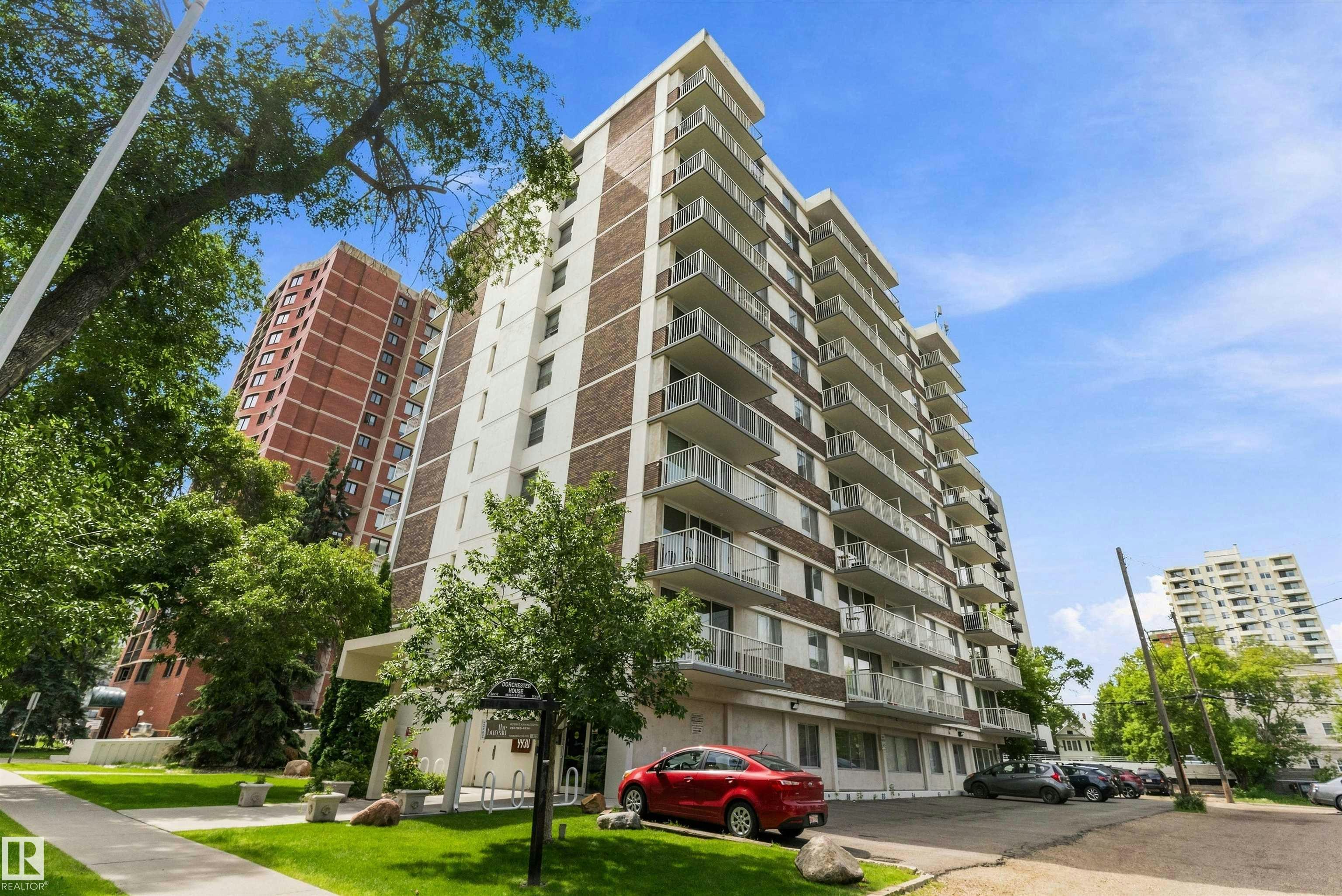 706-9930 113 Street, Edmonton, AB, T5K 1N6
