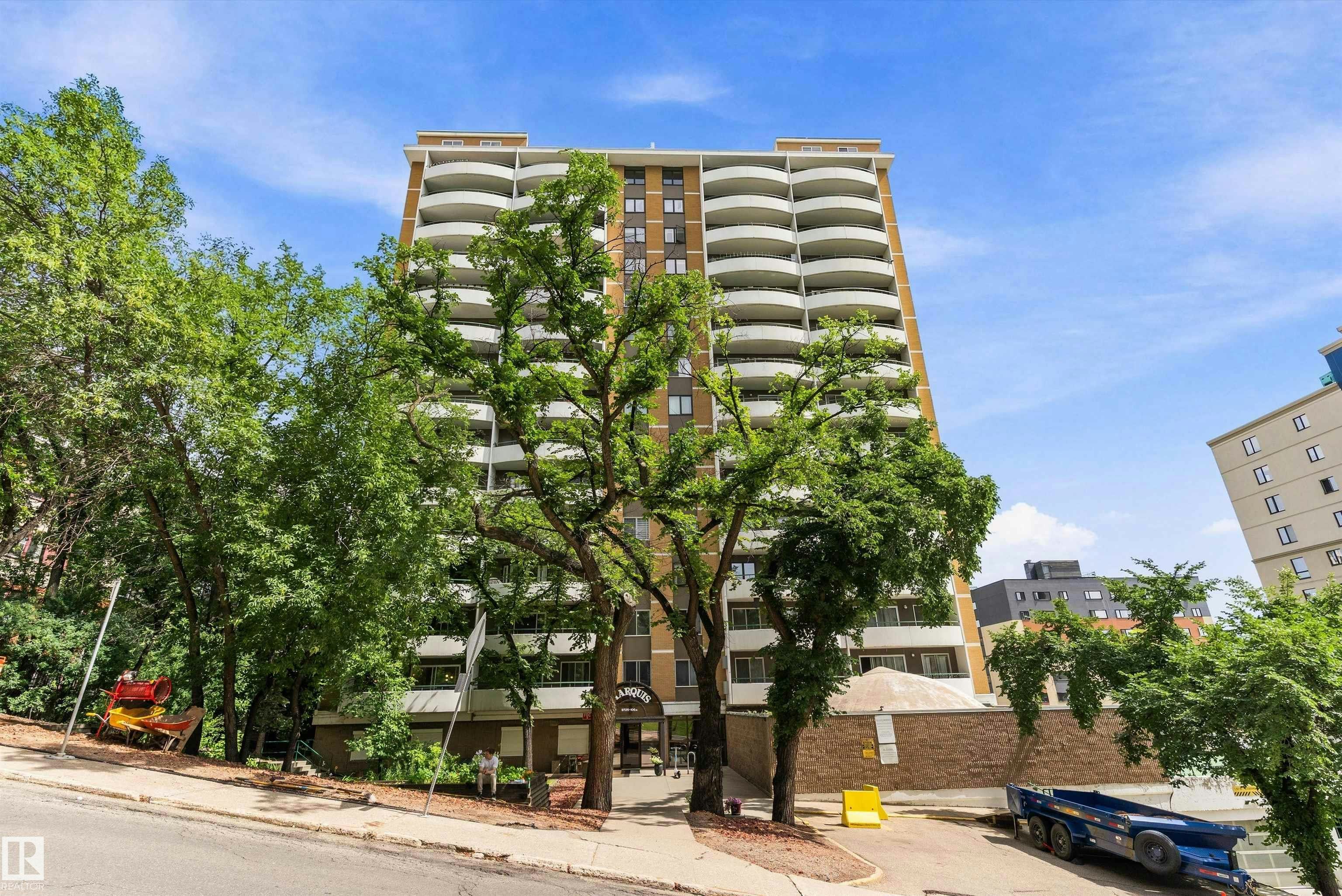 1002-9725 106 Street - 4