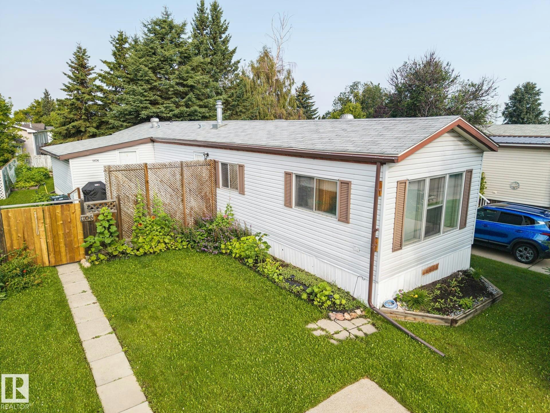 1106 Lake Vista Drive, Rural Strathcona County, AB, T8H 1J5