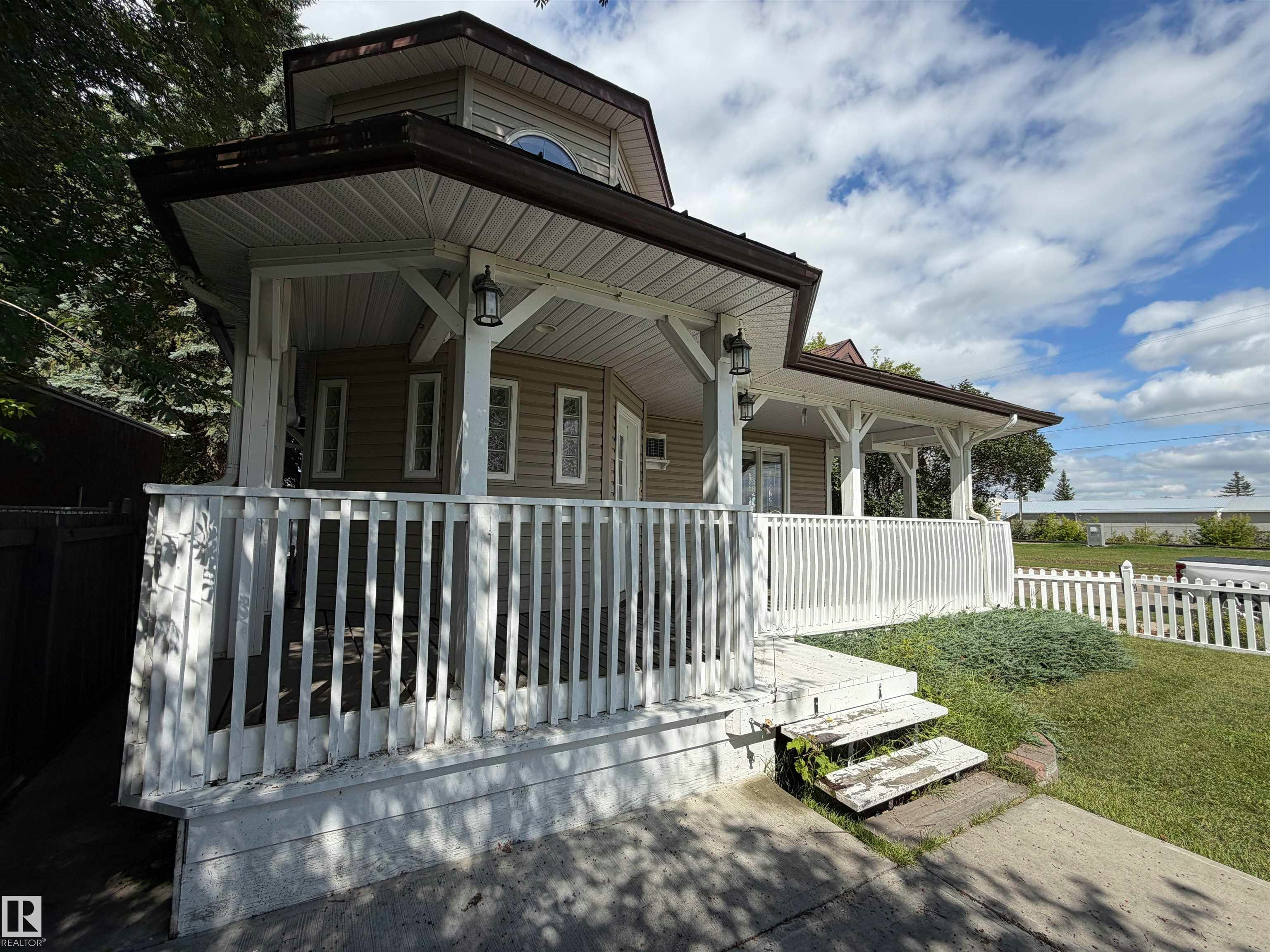 5001 42 Avenue, Wetaskiwin, AB, T9A 0B5