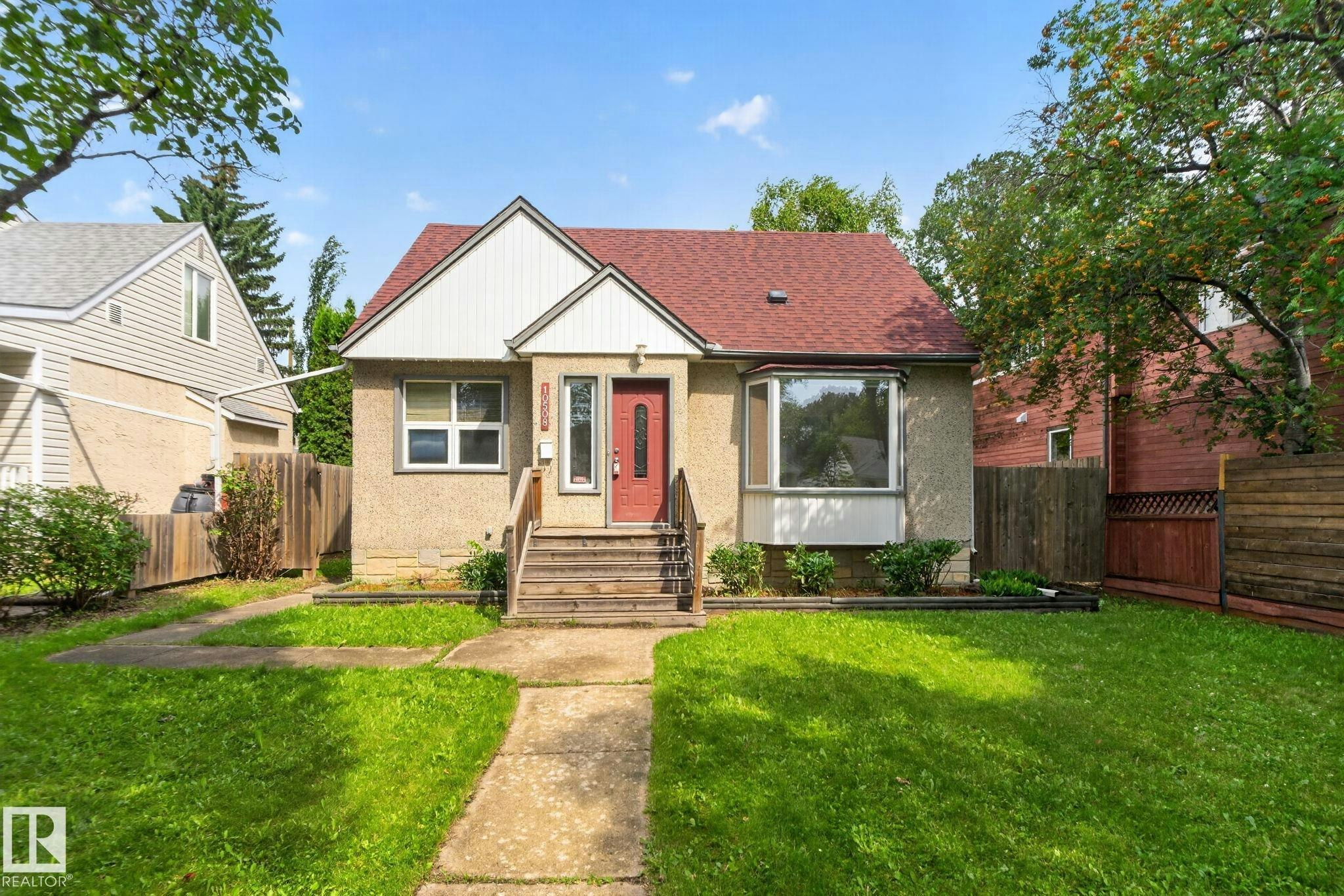 10508 67 Avenue NW, Edmonton, AB, T6H 1Z5