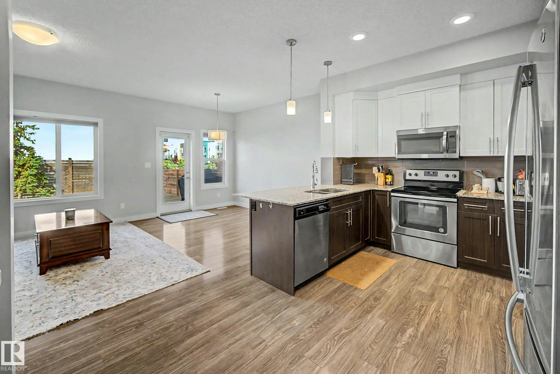 1783 Keene Crescent, Edmonton, AB, T6W 3W3