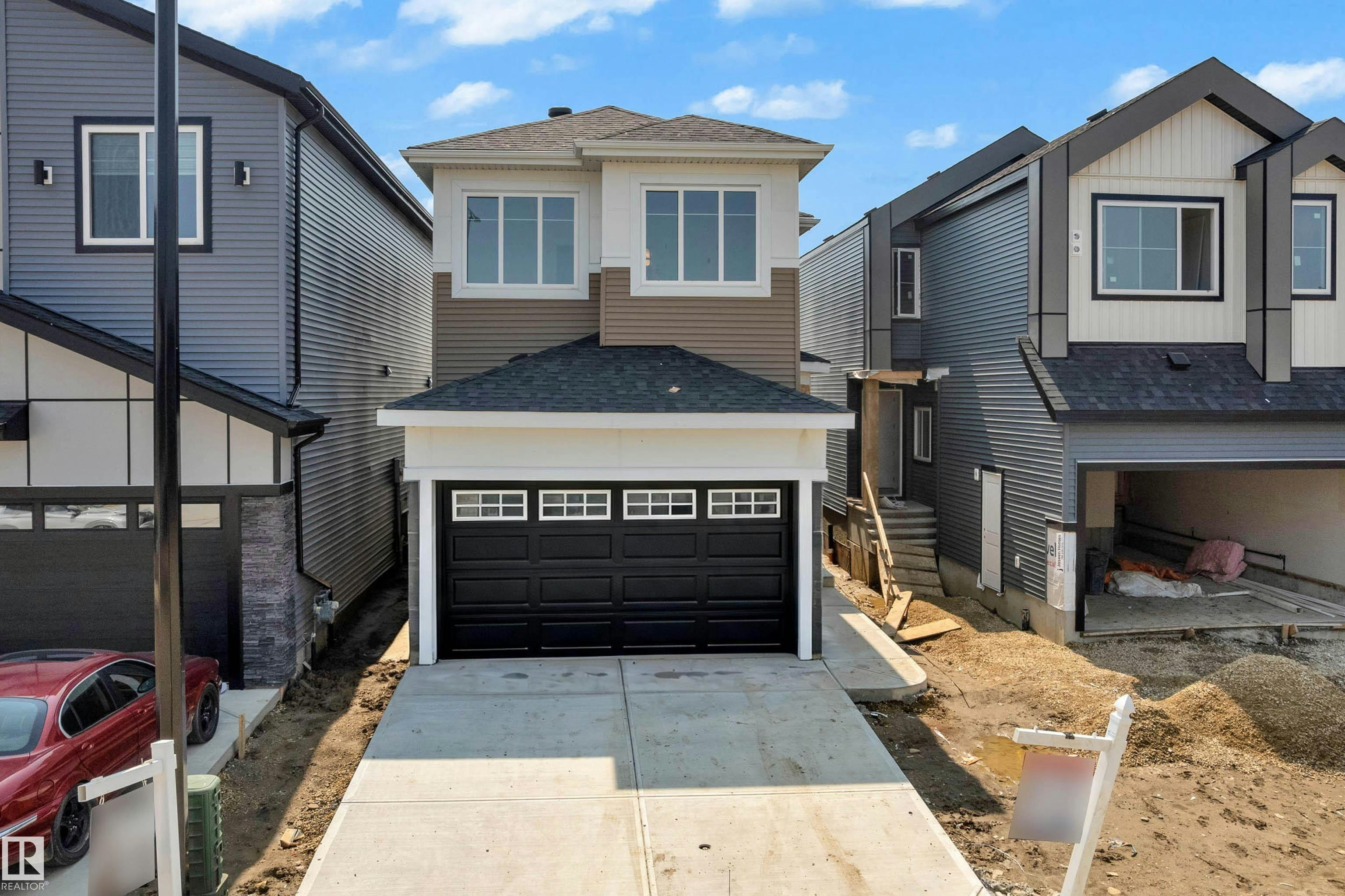 4607 18 Ave Sw, Edmonton, AB, T6X 1A4