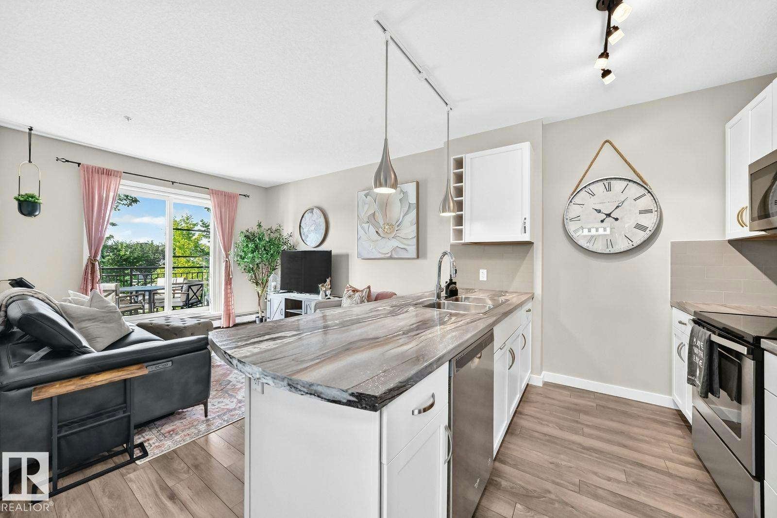 238-1008 Rosenthal Boulevard, Edmonton, AB, T5T 7J4