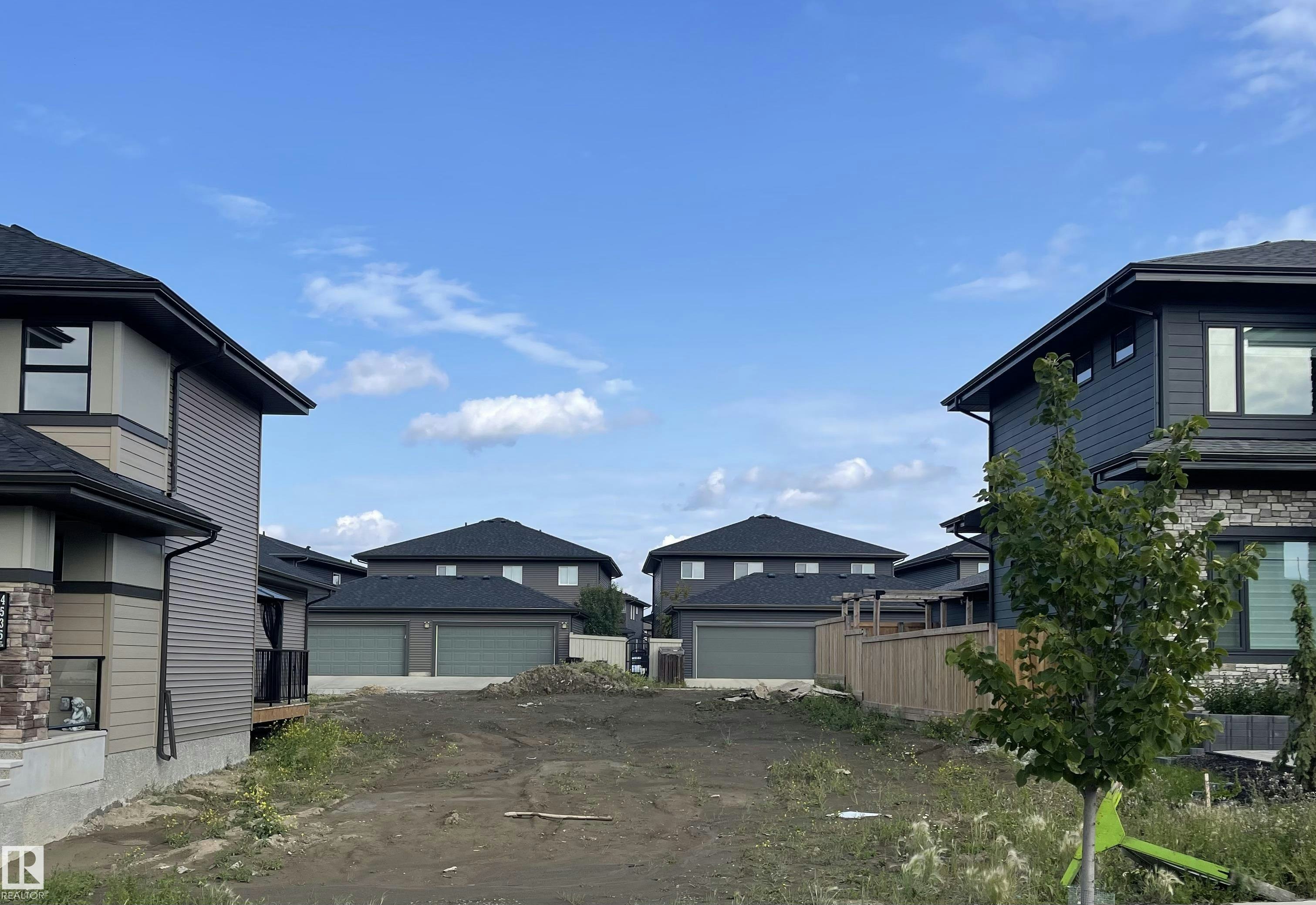 4537 Knight Wynd, Edmonton, AB, T6W 4B7
