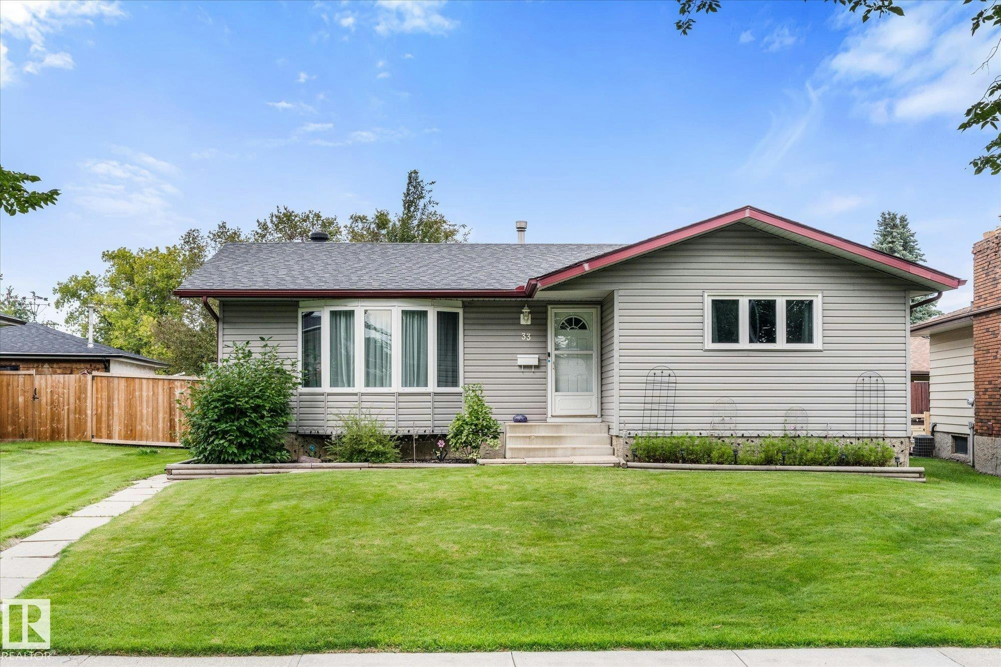 33 Oatway Drive, Stony Plain, AB, T7Z 1G5