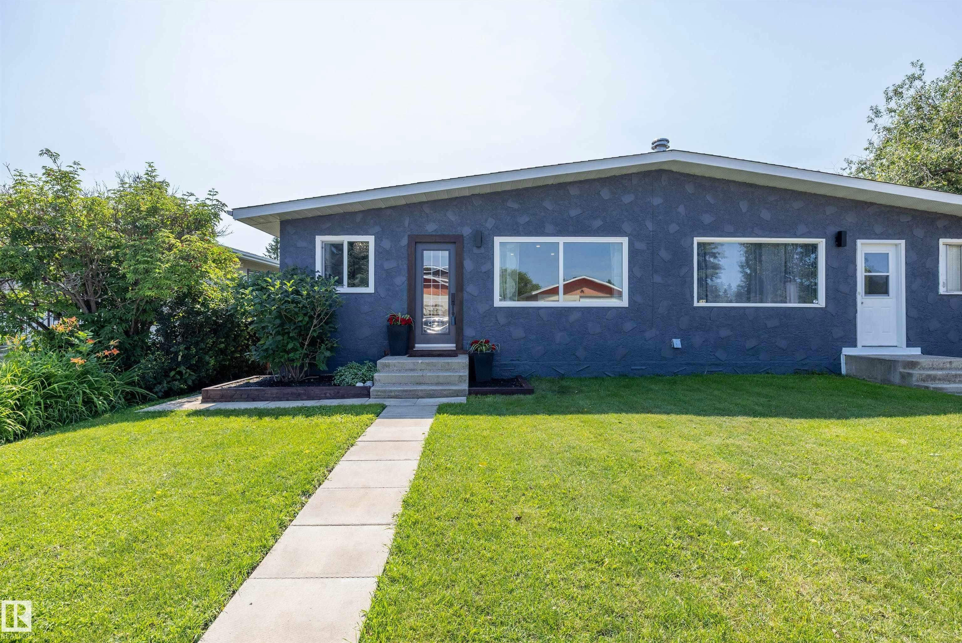 4204 42 Avenue, Stony Plain, AB, T7Z 1J8