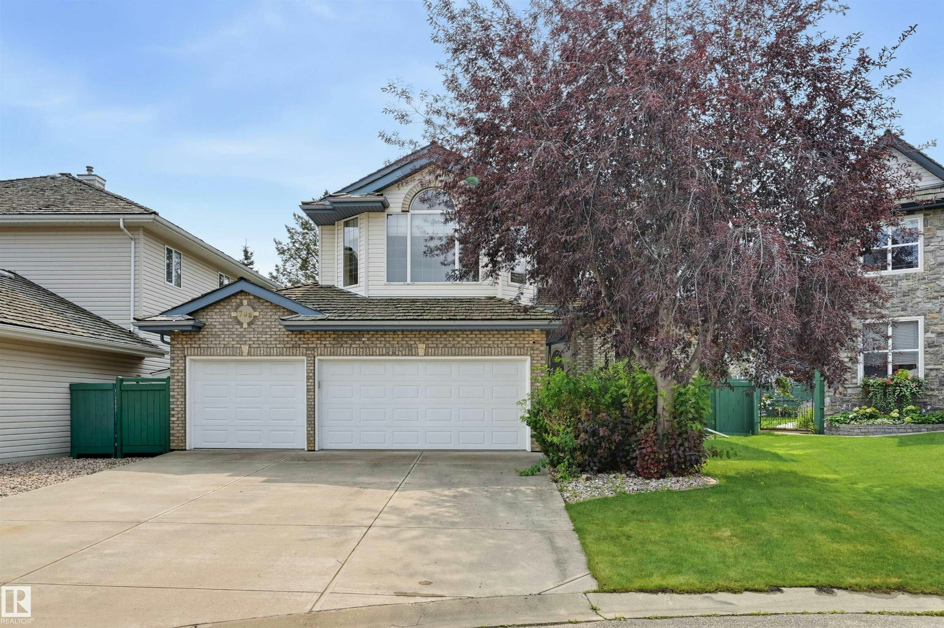 708 Haliburton Crescent, Edmonton, AB, T6R 2X5