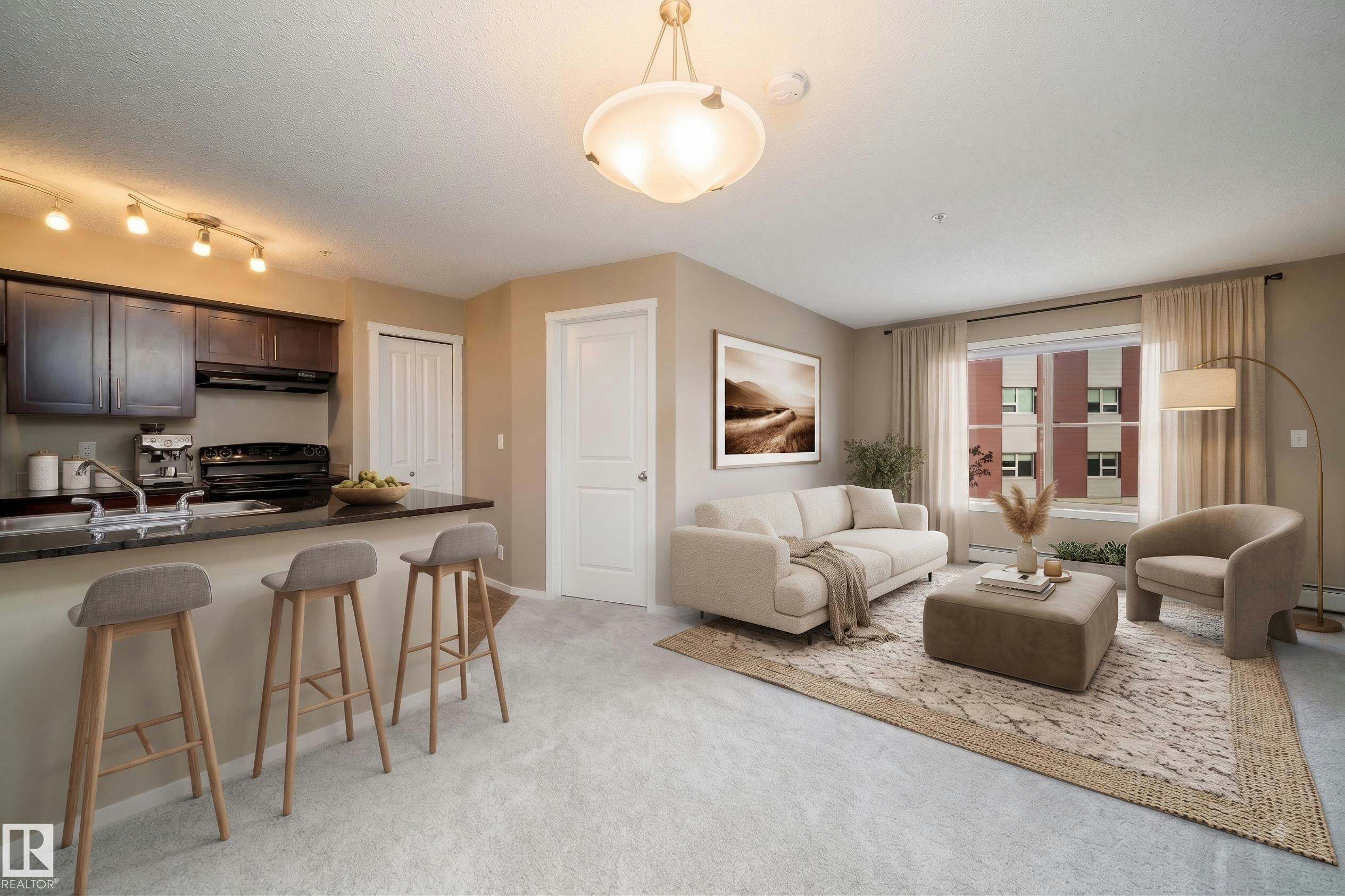 315-5816 Mullen Place, Edmonton, AB, T6R 0W3