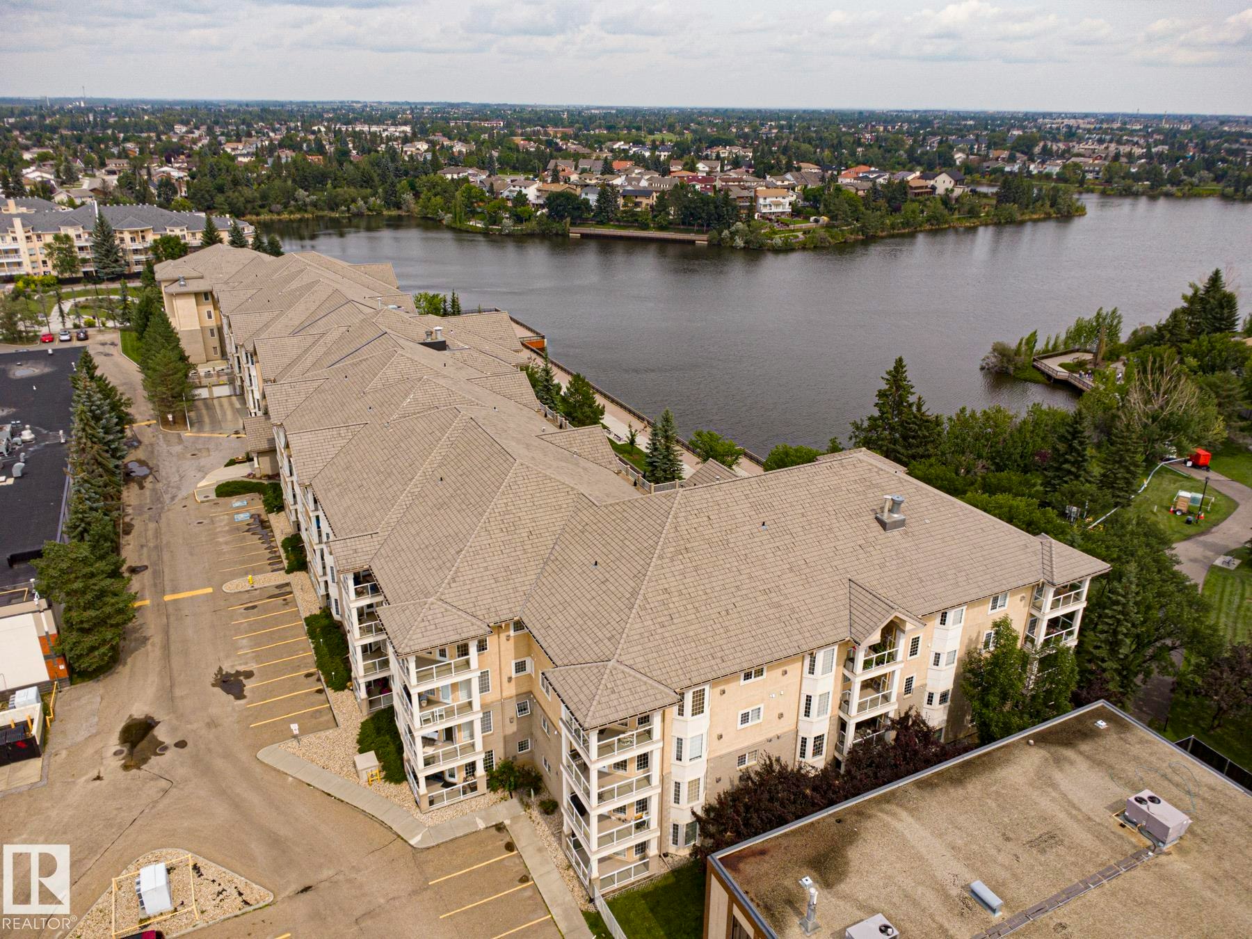 131-11260 153 Avenue, Edmonton, AB, T5X 6E7