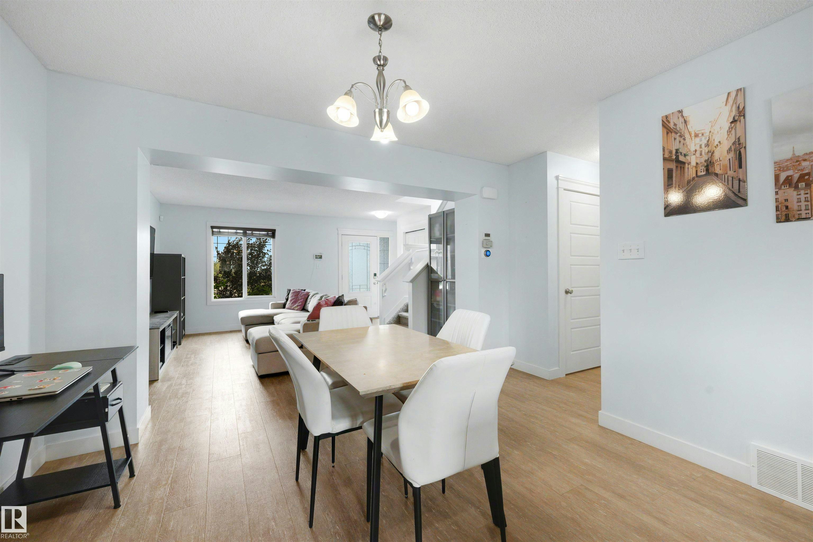 1376 Mcconachie Boulevard - 5