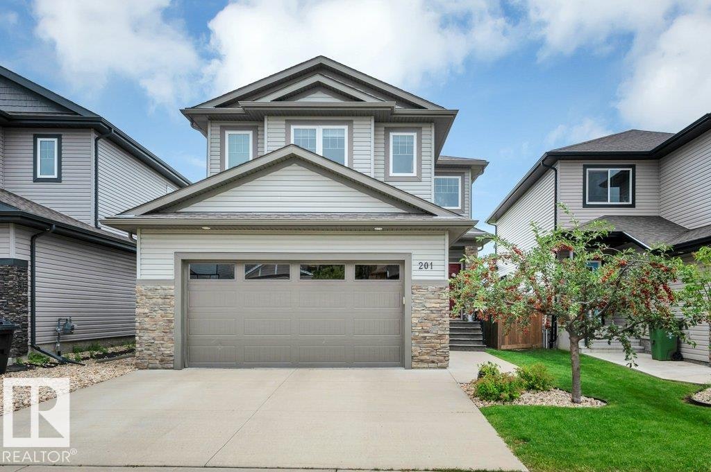 201 Westbrook Wynd, Fort Saskatchewan, AB, T8L 0L7