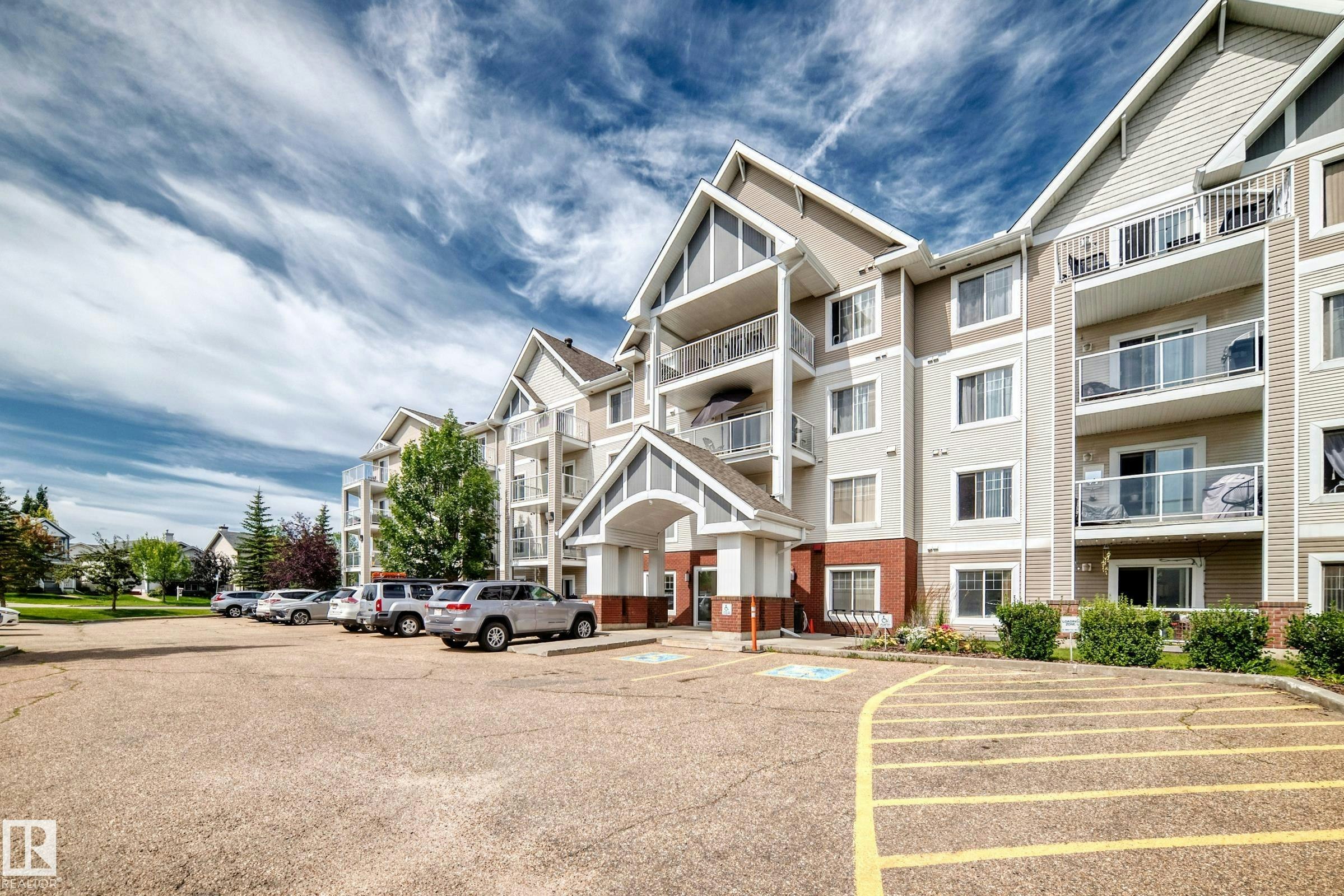 301-13830 150 Avenue, Edmonton, AB, T6V 1X2