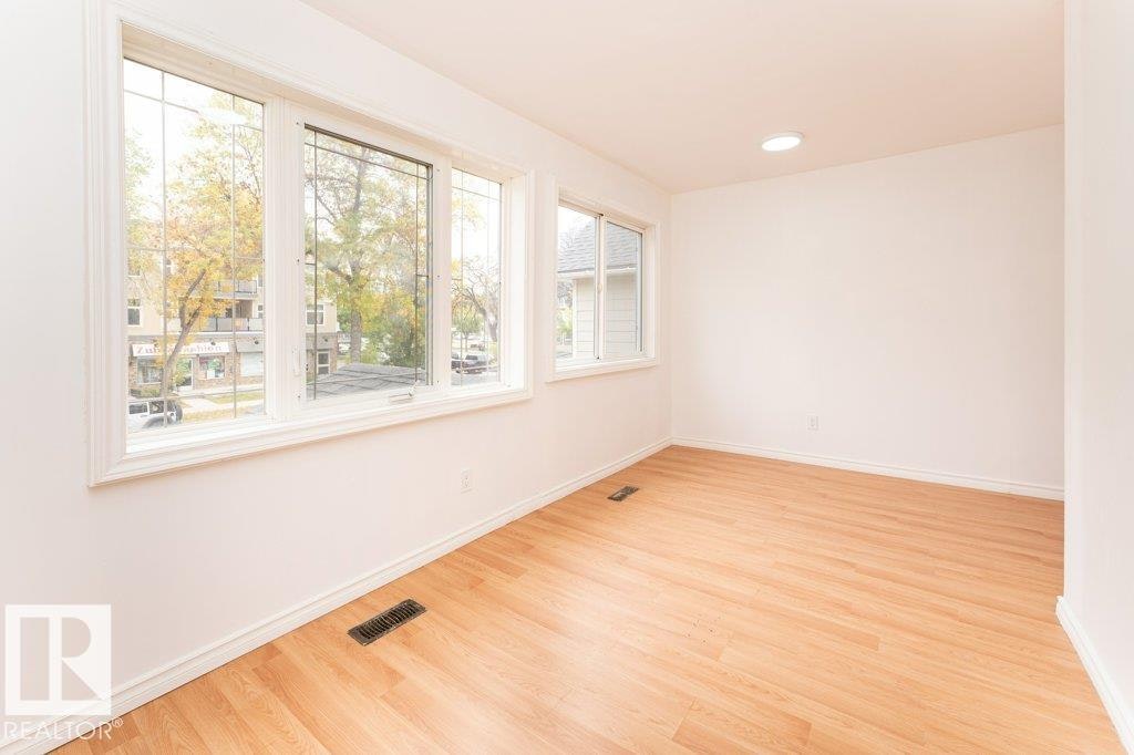 10712 103 Street, Edmonton, AB, T5H 2V8 - 37