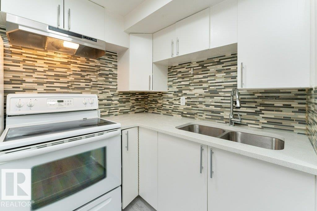 10712 103 Street, Edmonton, AB, T5H 2V8 - 21