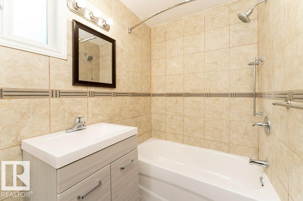 10712 103 Street, Edmonton, AB, T5H 2V8 - 33