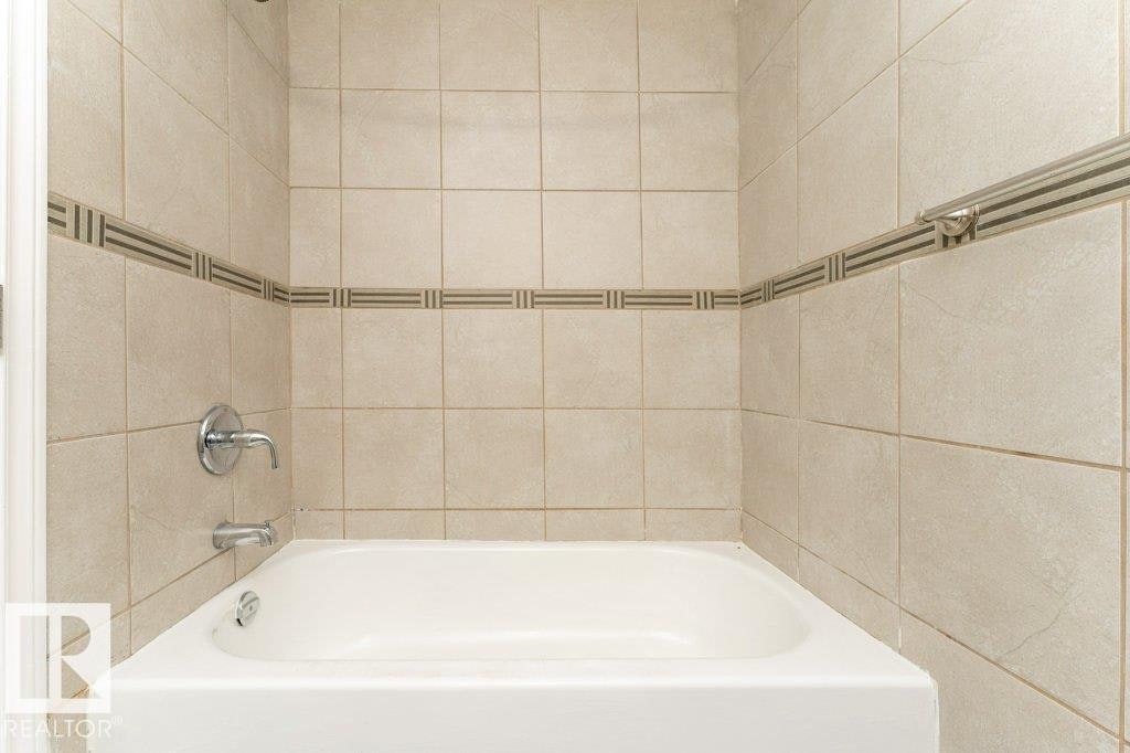 10712 103 Street, Edmonton, AB, T5H 2V8 - 13