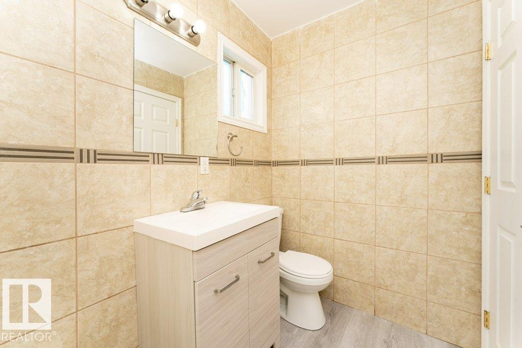 10712 103 Street, Edmonton, AB, T5H 2V8 - 35