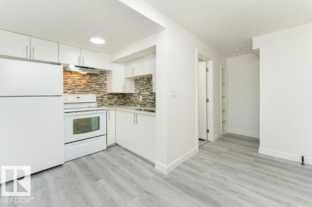 10712 103 Street, Edmonton, AB, T5H 2V8 - 22