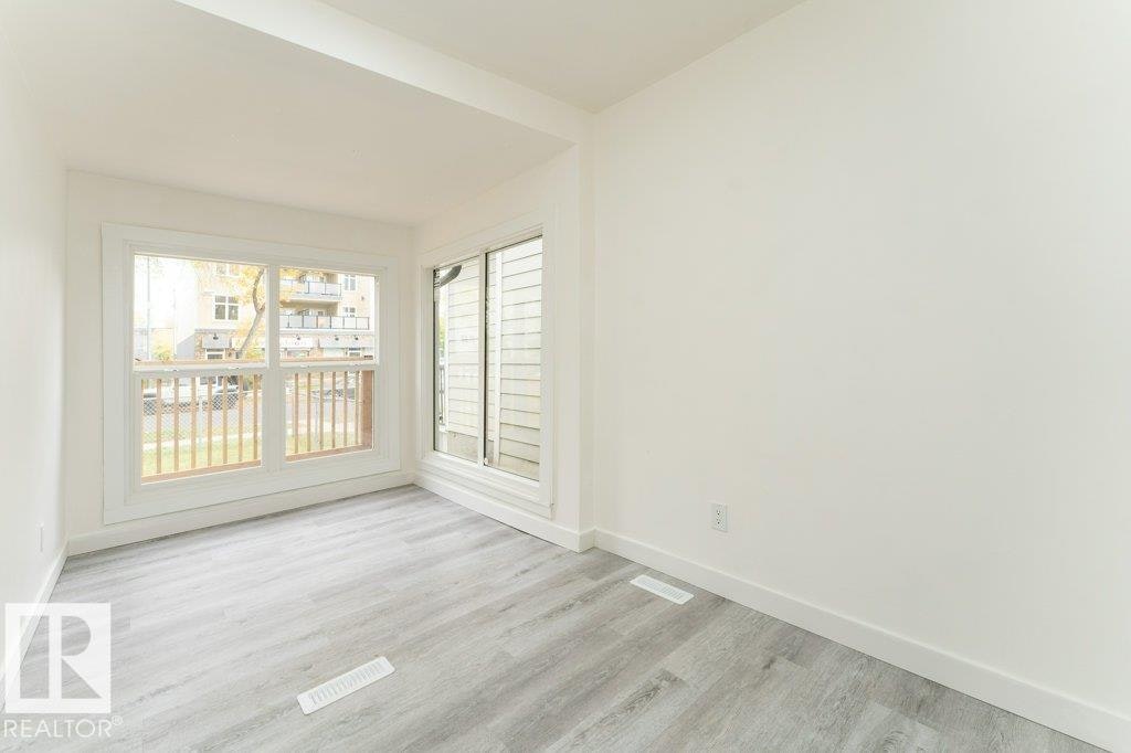 10712 103 Street, Edmonton, AB, T5H 2V8 - 17