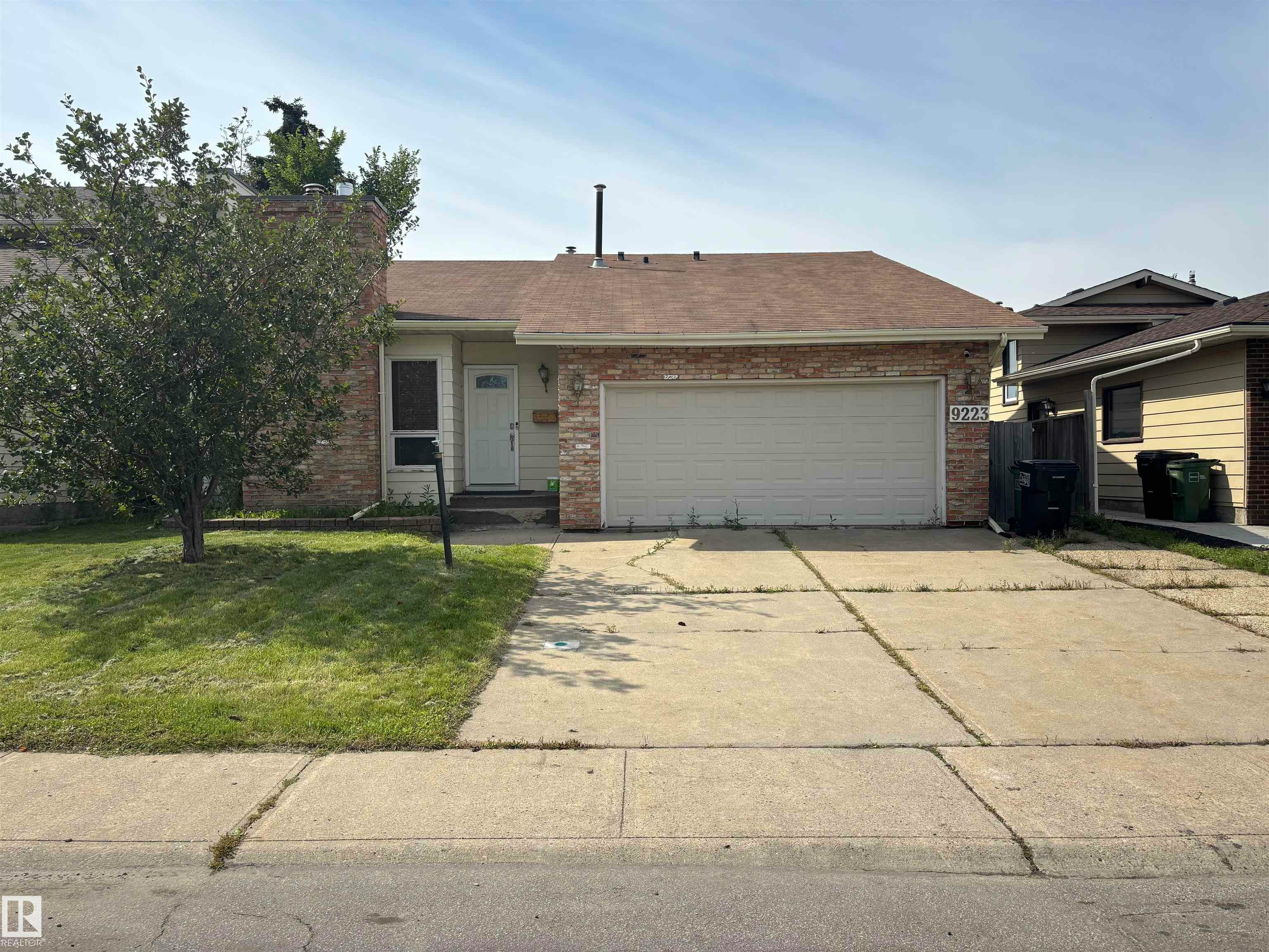 9223 172 Avenue, Edmonton, AB, T5Z 2N3
