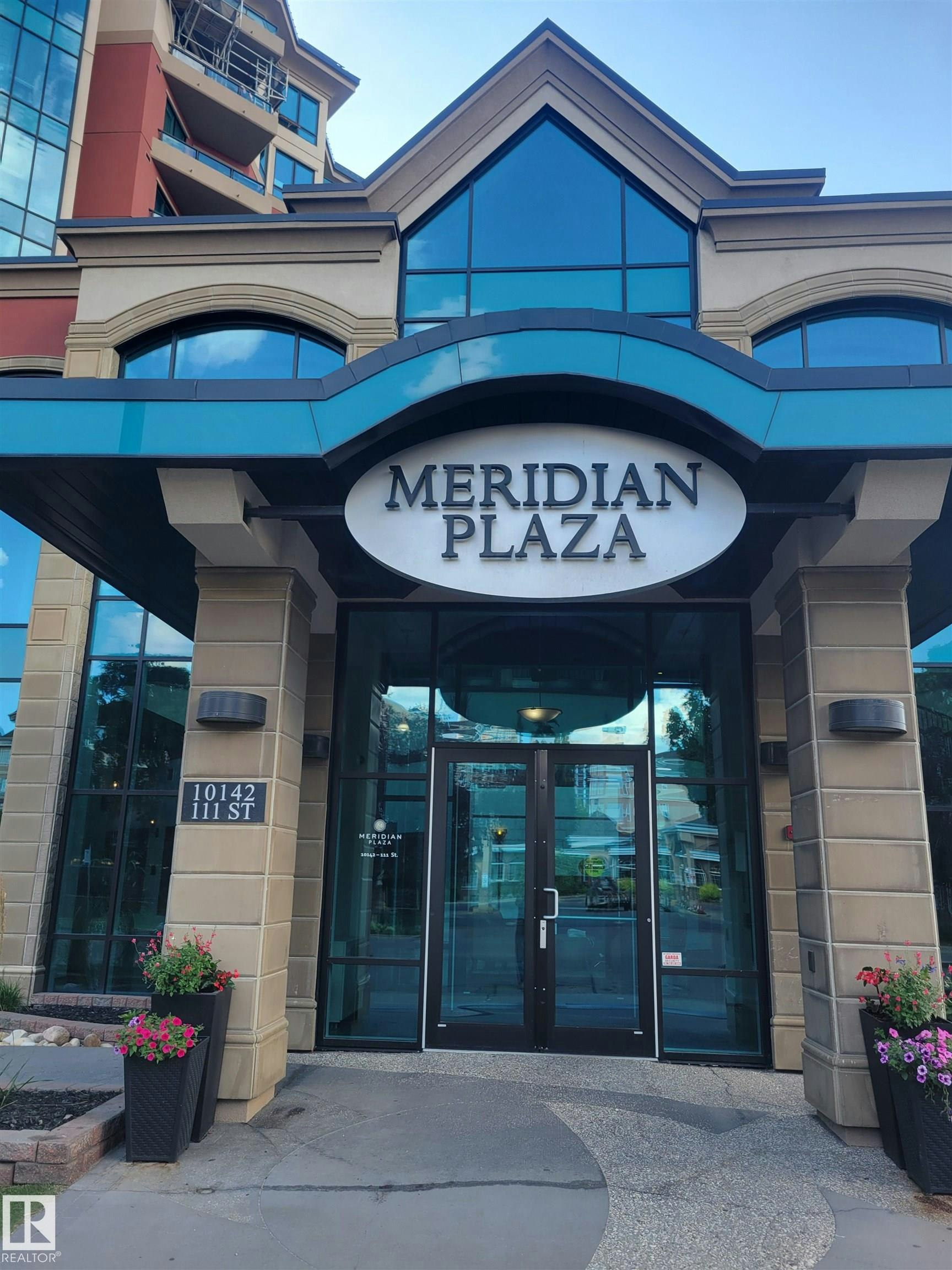 207-10142 111 Street, Edmonton, AB, T5K 1K6