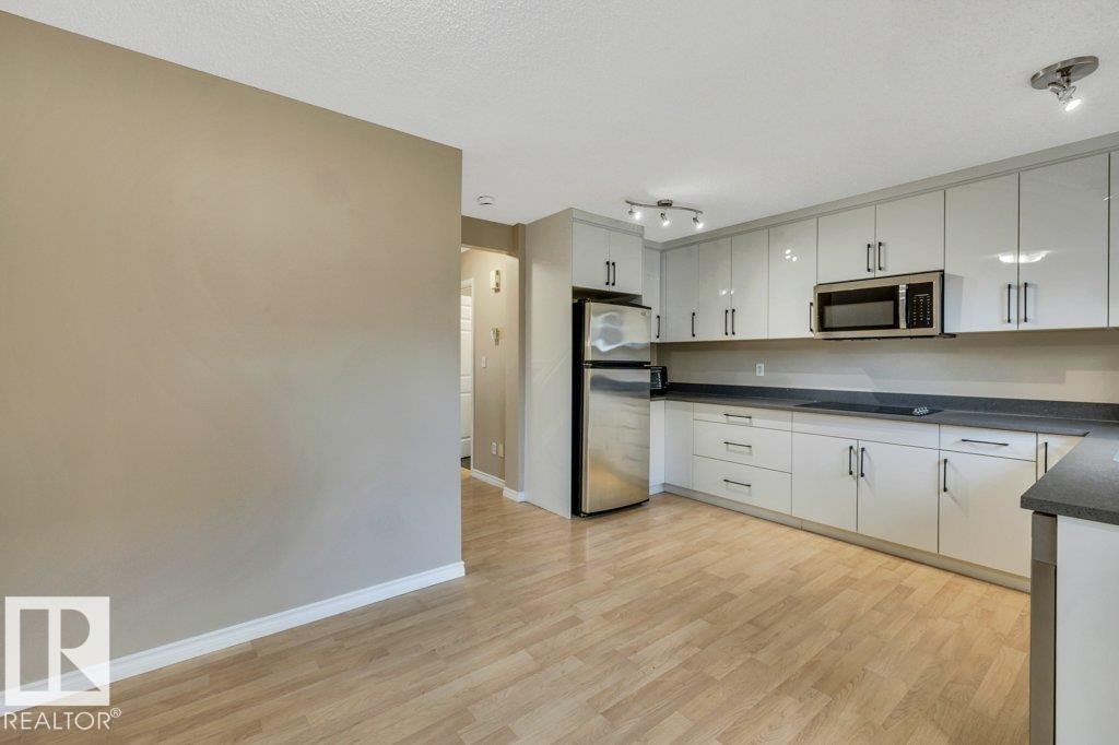 33-2503 24 Street, Edmonton, AB, T6T 0B5 - 17