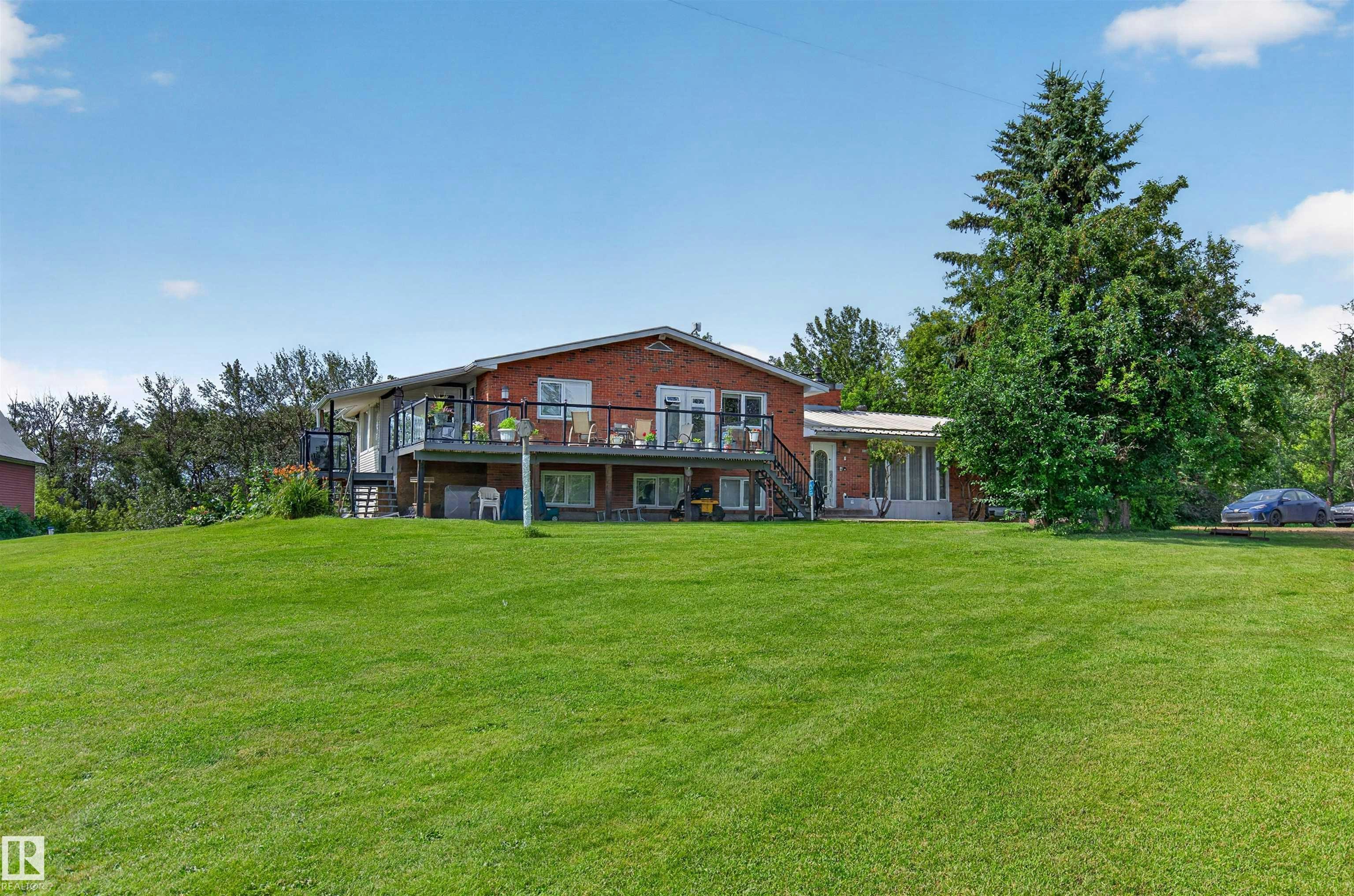 56505 Rge Road 233, Rural Sturgeon County, AB, T0A 1N4