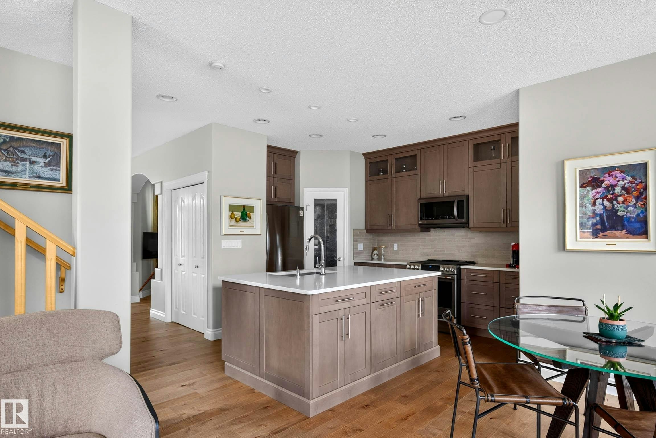 323 Griesbach School Road, Edmonton, AB, T5E 6M4 - 14