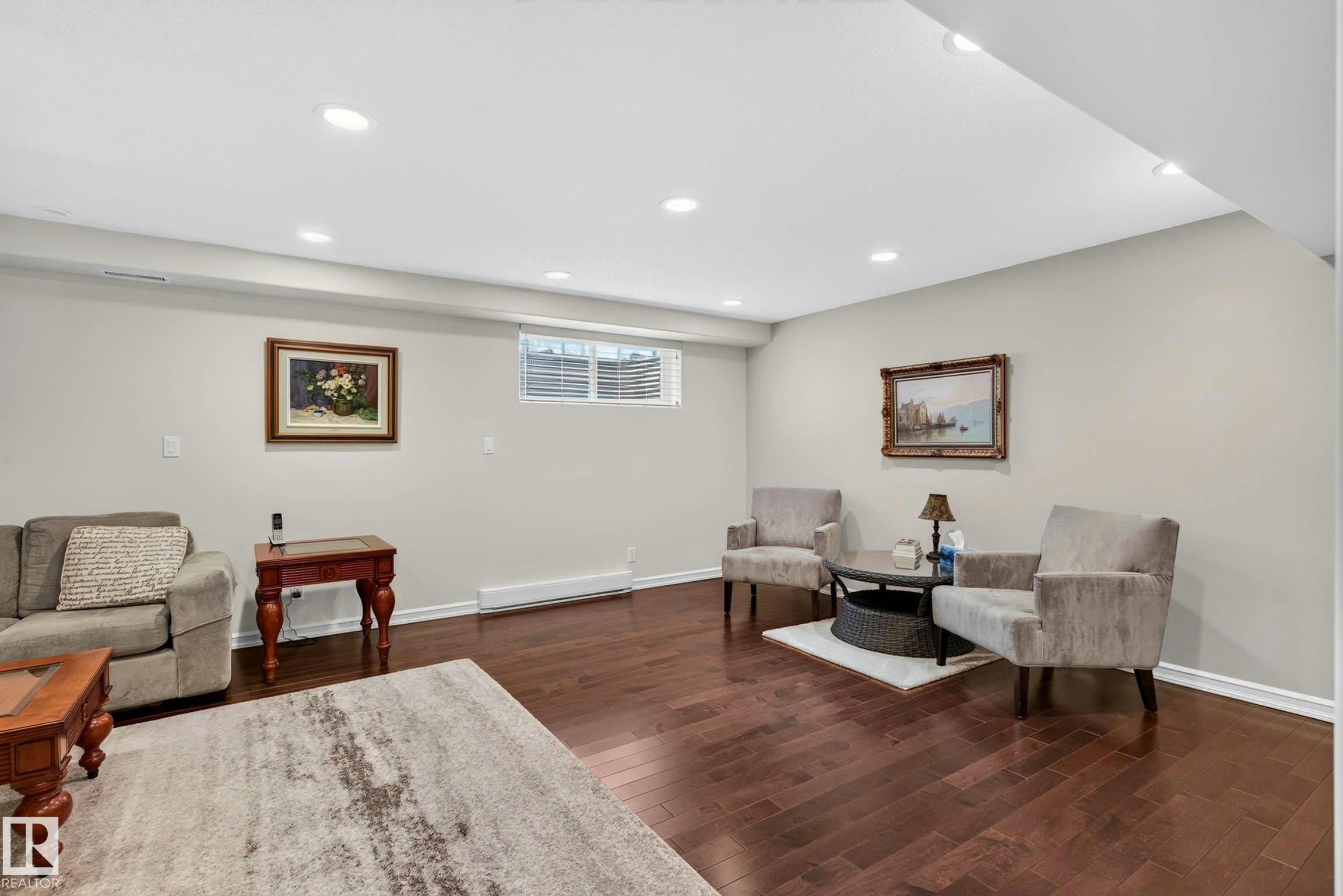 323 Griesbach School Road, Edmonton, AB, T5E 6M4 - 40